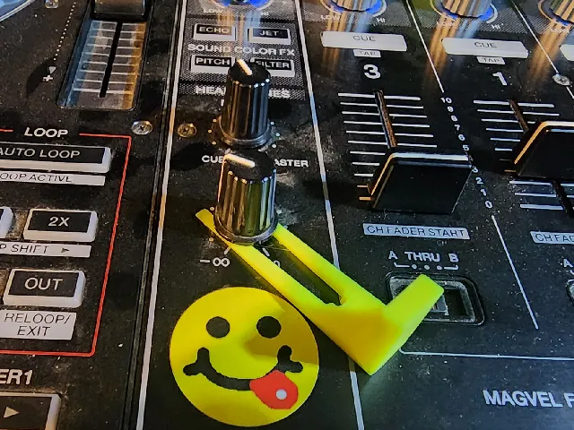 Rotary Potentiometer DJ Knob Puller Wedge for Removing and Replacing on Mixers, Controllers, Interfaces, Consoles, Amplifiers, Inboard and Outboard gear