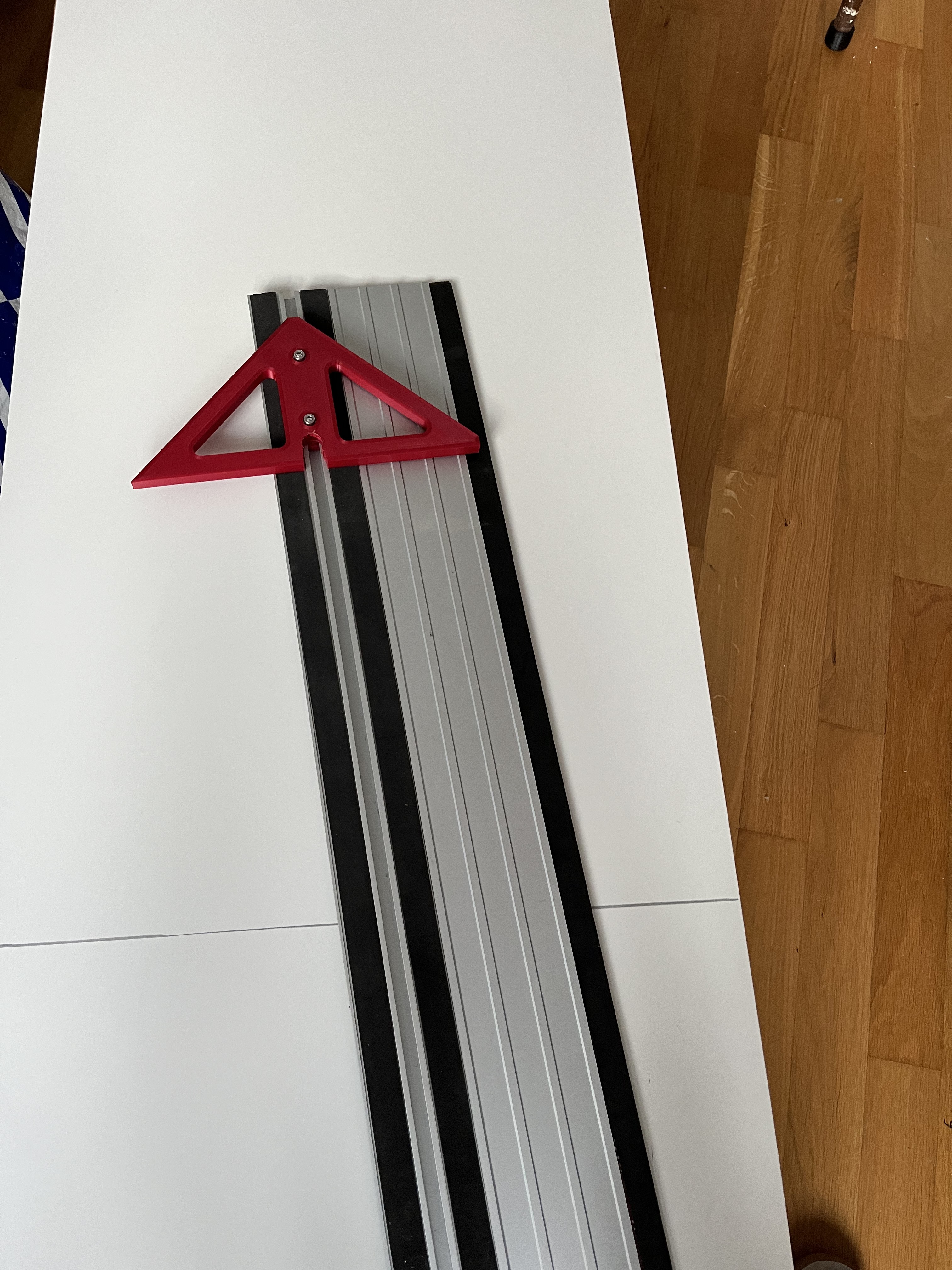 Track saw guide / Führungsschiene for Youtool guide rail
