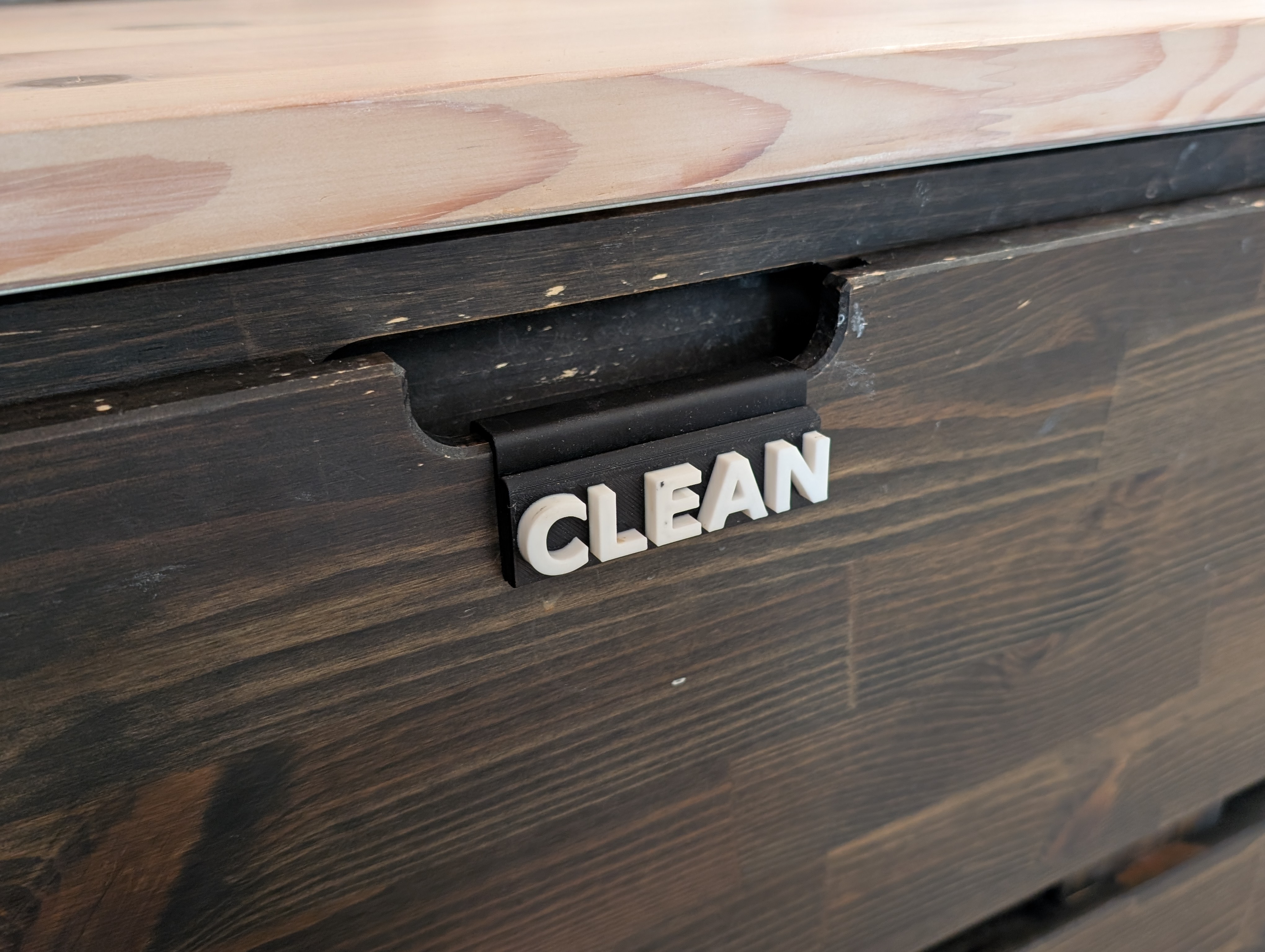 Dishwasher clean sign