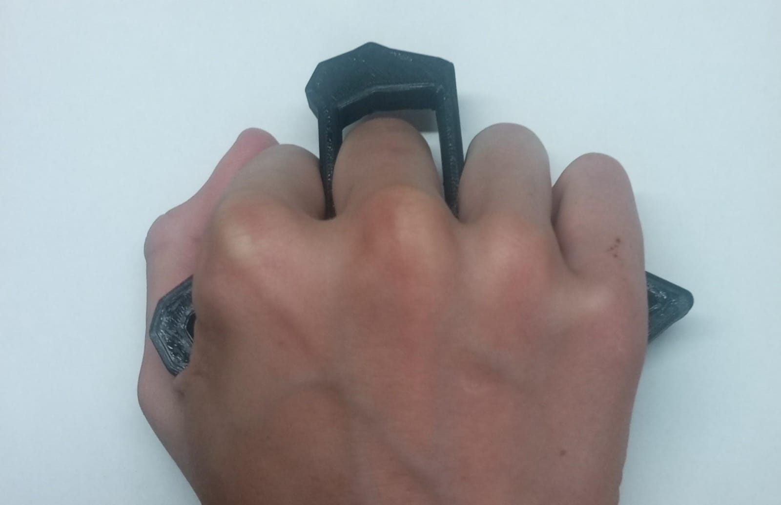 SELF DEFENSE knuckle duster