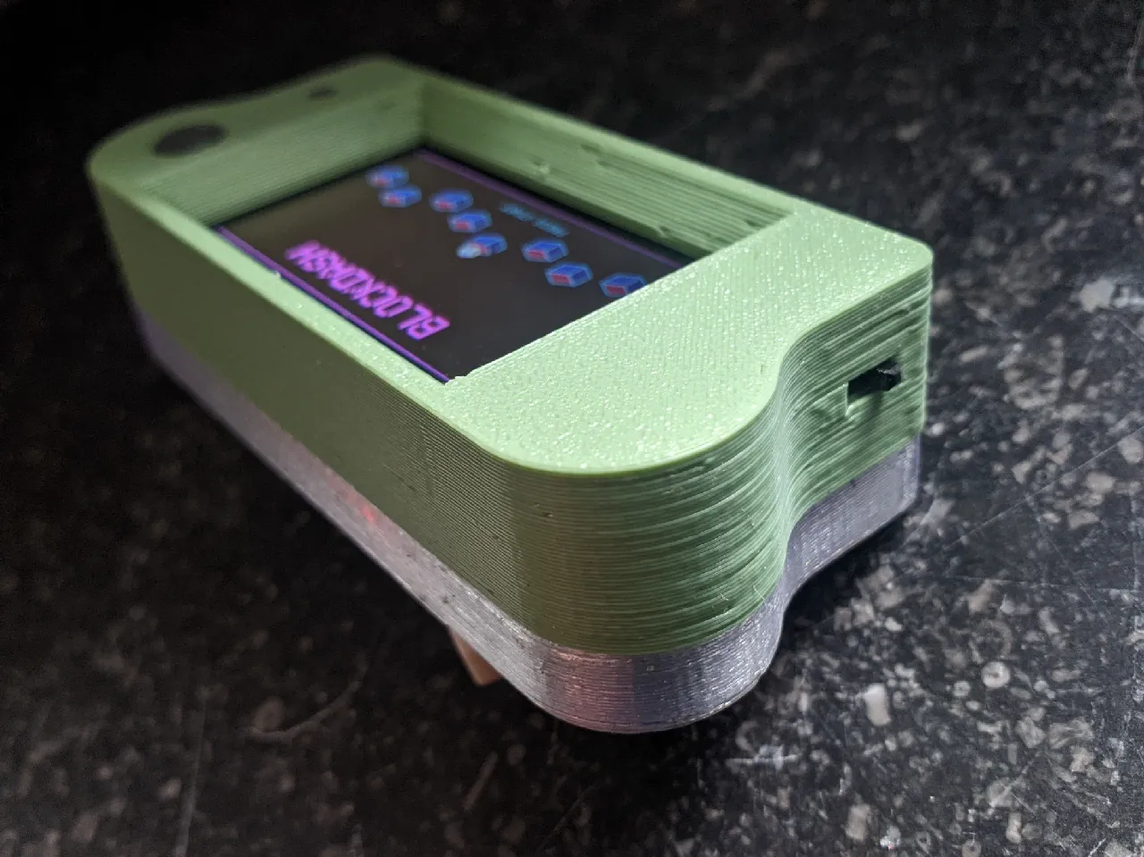 ESP32 Mini Game Console by Maschinist RaumZeitPiraten | Download