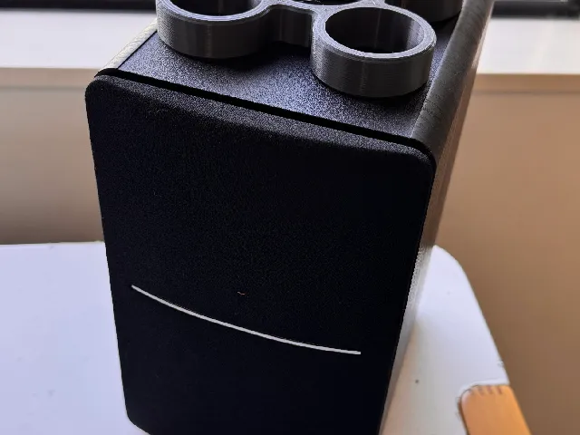 Small speaker isolater