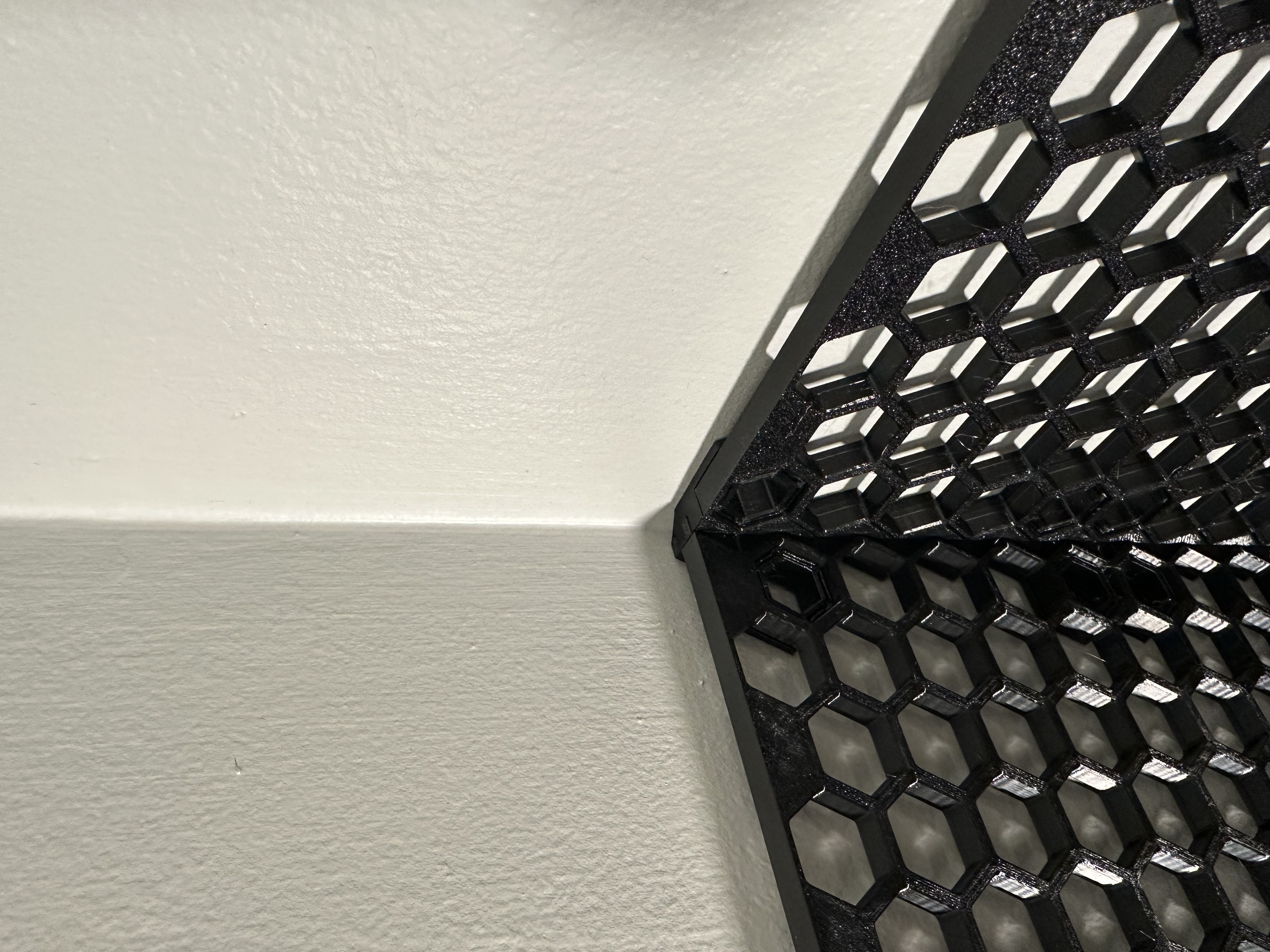 Corner Honeycomb Storage System – Fully Modular (Improved Fit & Locking Cap) — thumbnail 5