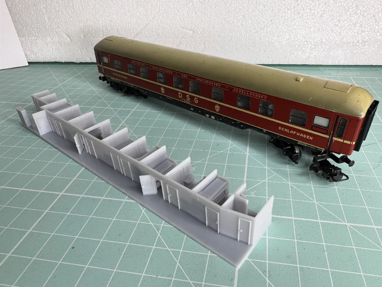 Inneneinrichtung für Märklin 4064 Schlafwagen (24cm / H0) by