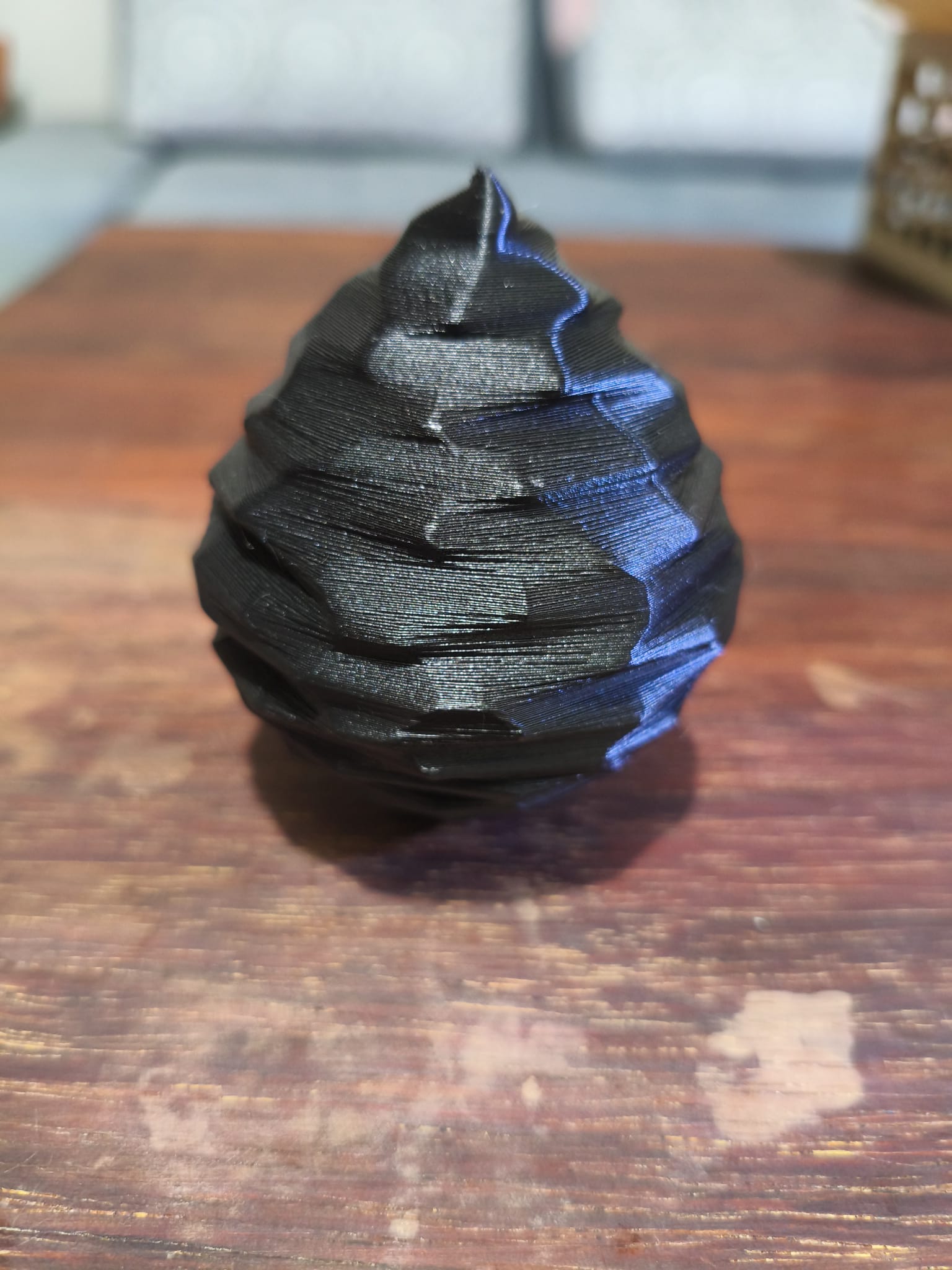 Miniatura 2 do modelo 3D Rustic Textured 3D Easter Egg