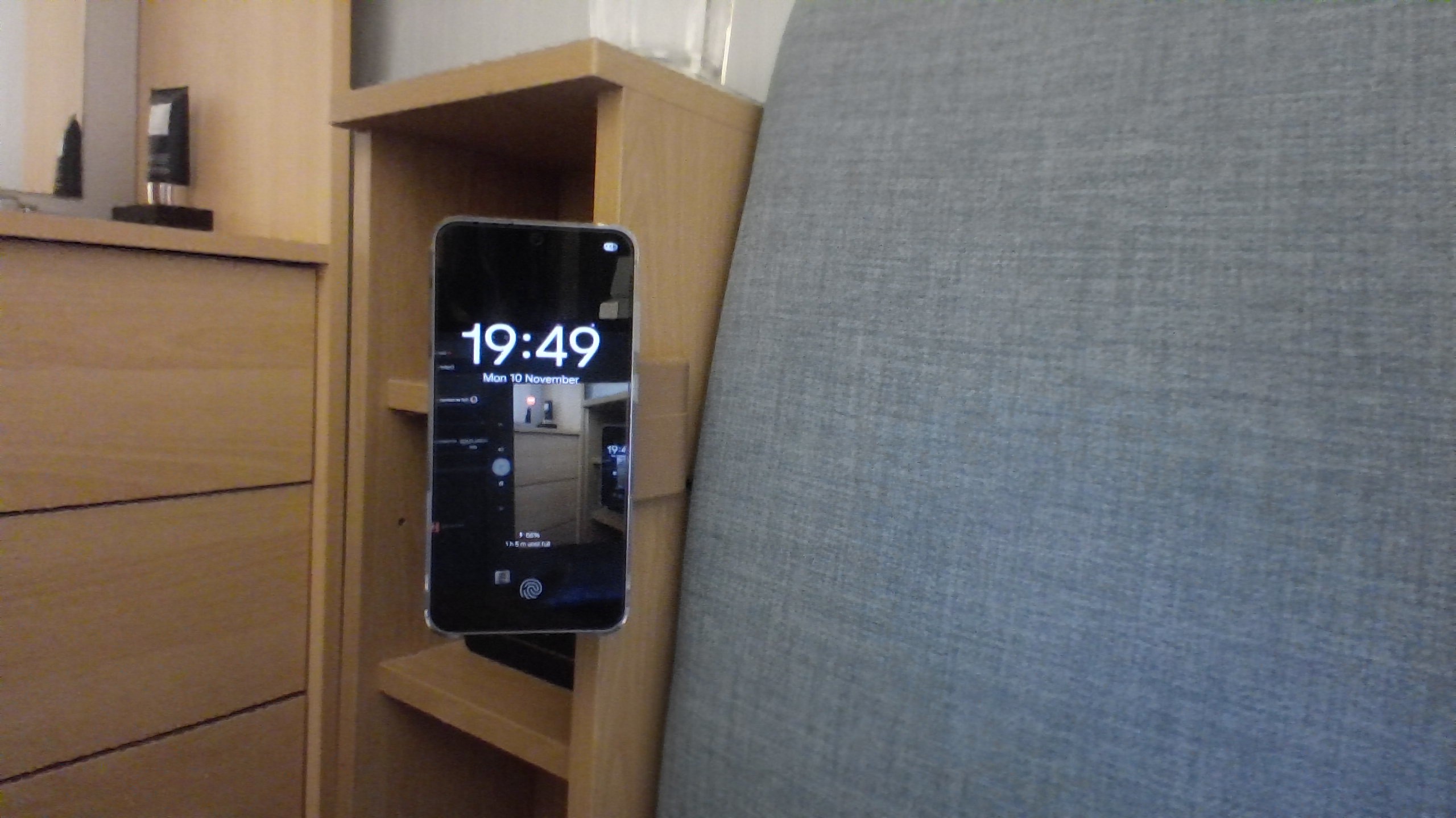 Samsung Qi2 Single Mag Wireless Charger Holder