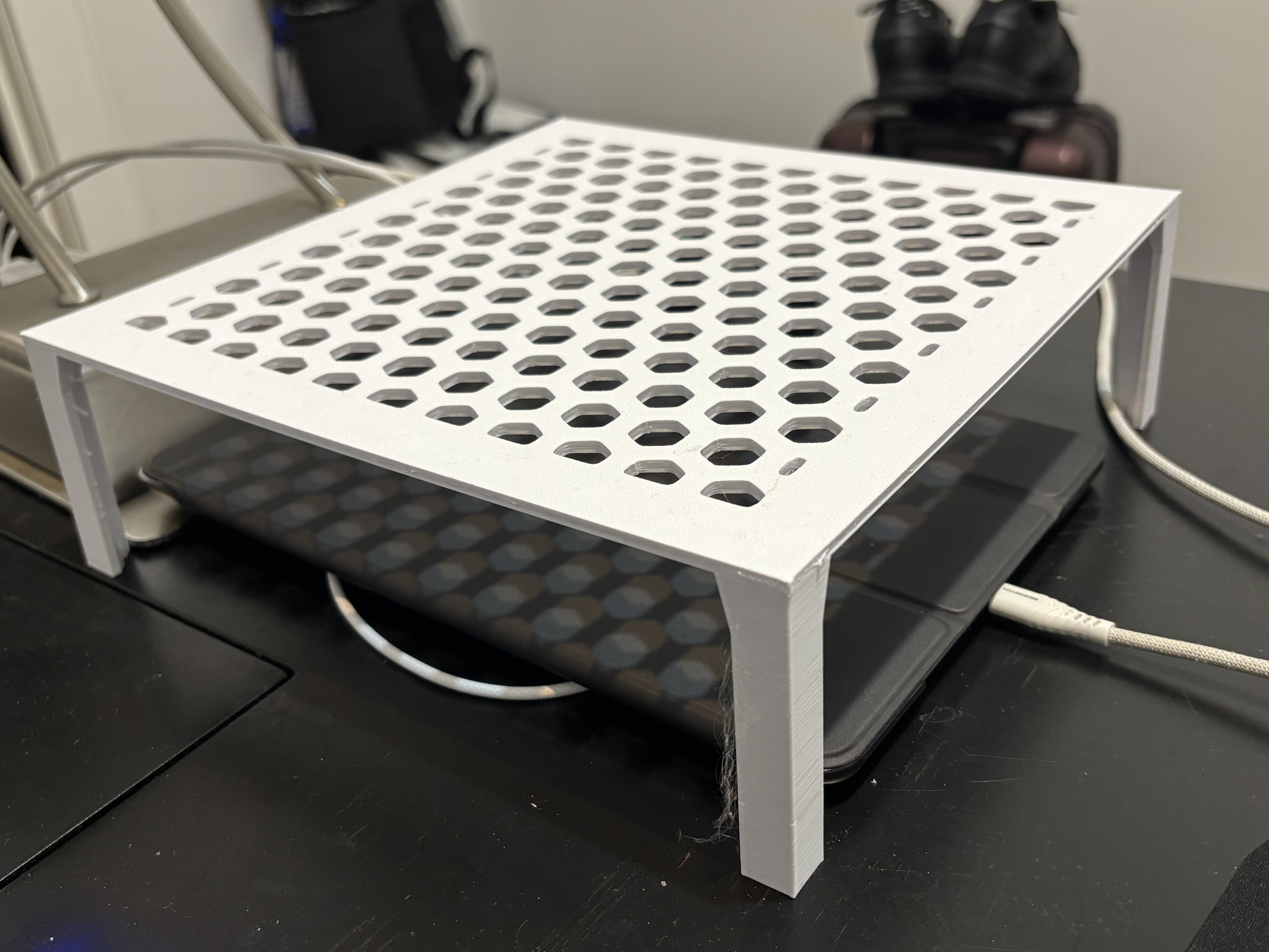 9.5" Square Desktop Shelf Organizer