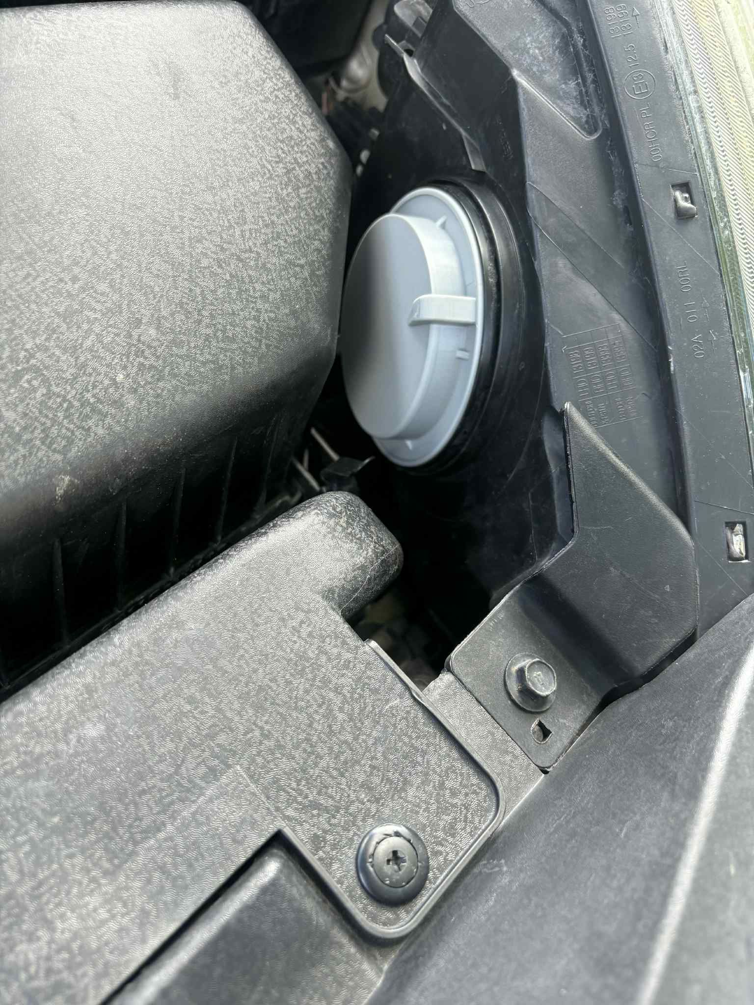 Kia Pride Headlight Cap Replacement  +TPU O-Ring–  Custom 3D Printed Cover