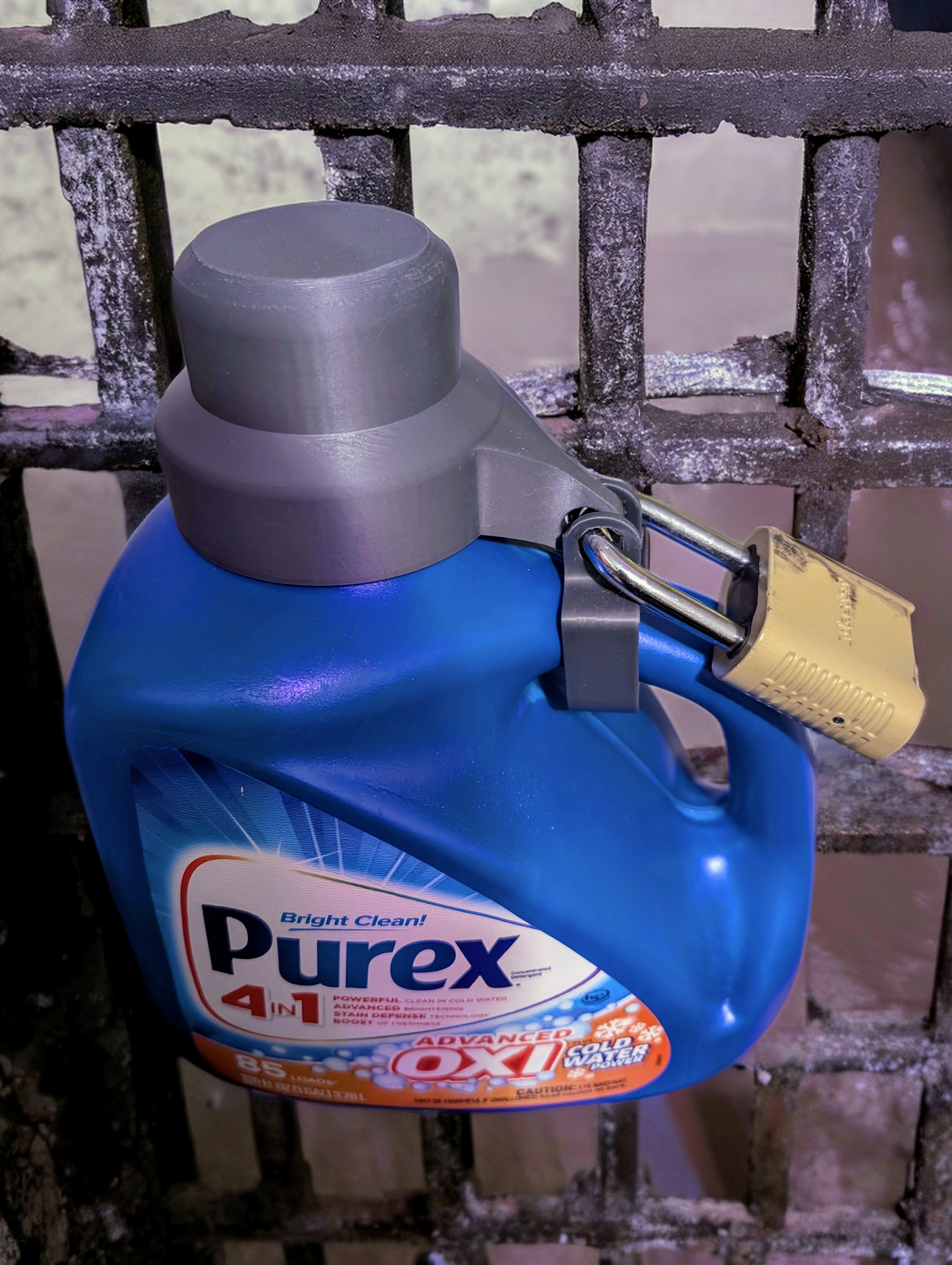 Locking Lid for Laundry Detergent