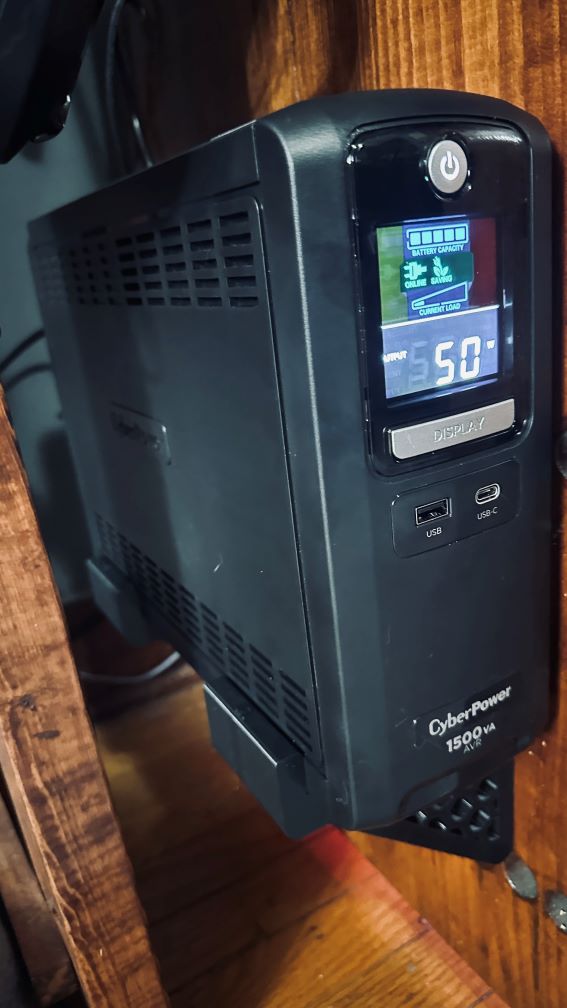 CyberPower - LX1500GU3 UPS Mount With Drill Guides and Leveling Guide