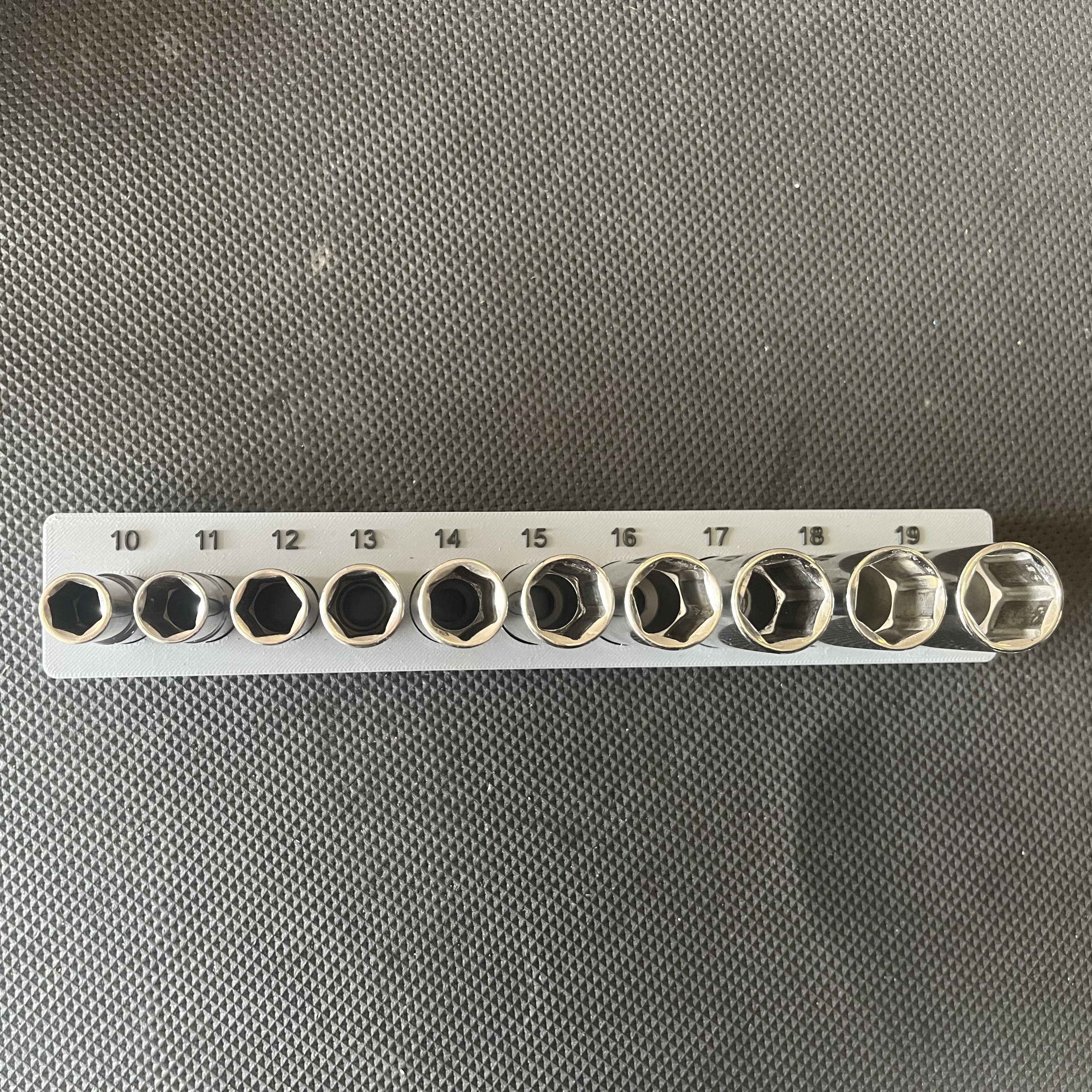 Gridfinity for Halfords Deep Socket Set 3/8"