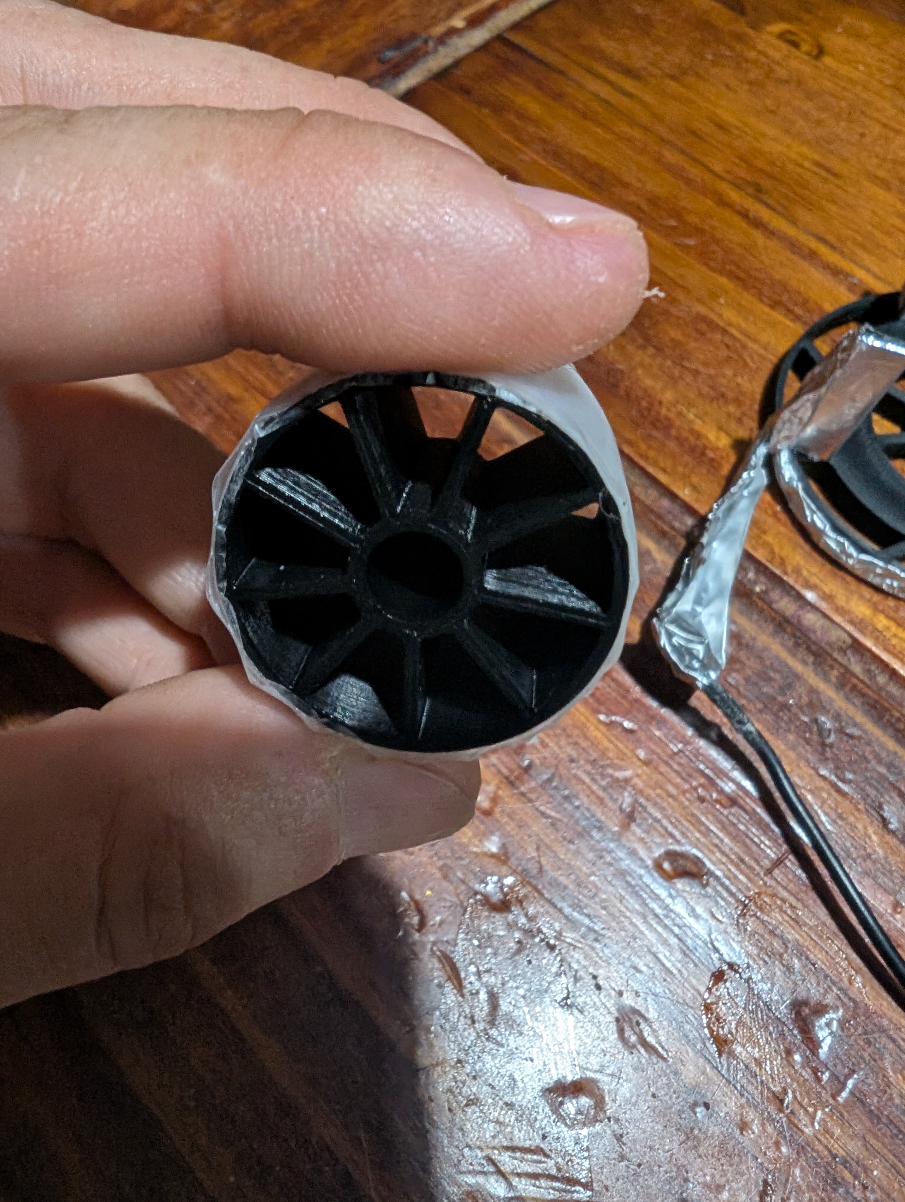 Electrostatic Motor — miniatura 4