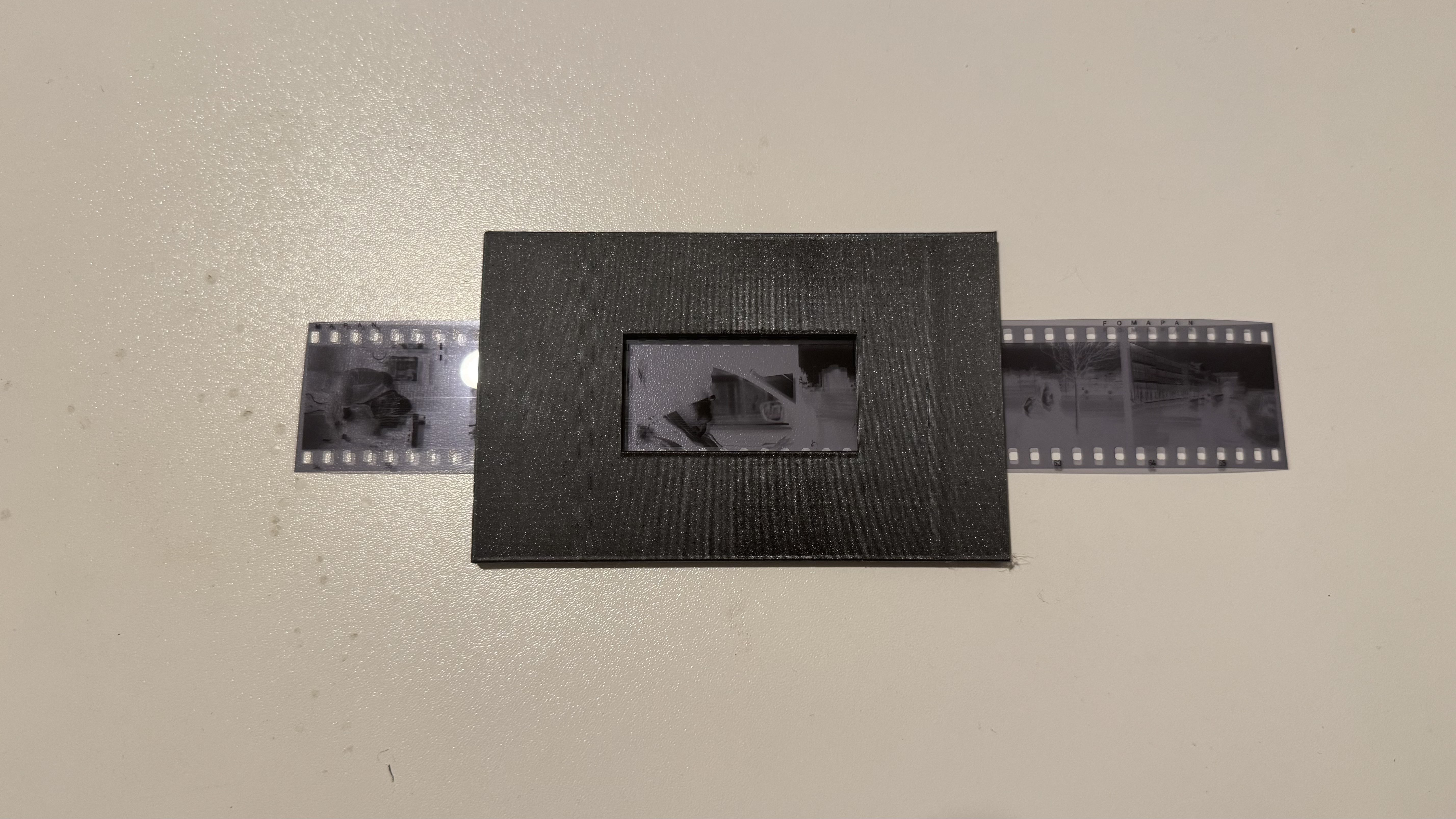 Simple 35mm Film Holder for DSLR Scanning