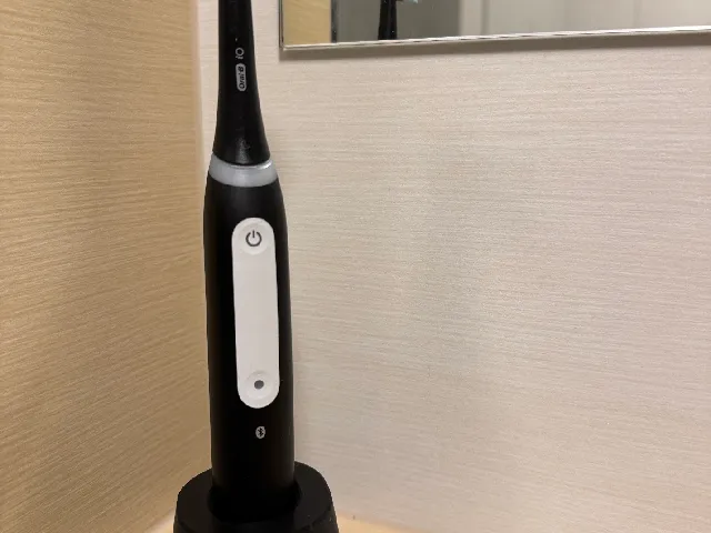 Oral-B iO4 stand