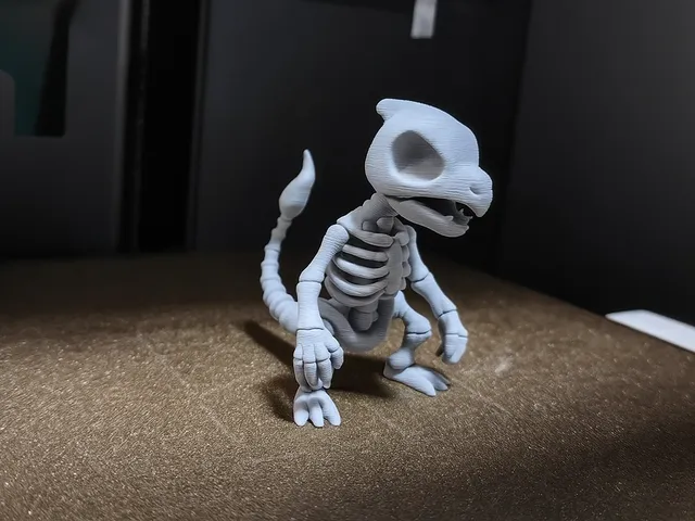 Charmeleon Skeleton (Pokemon)