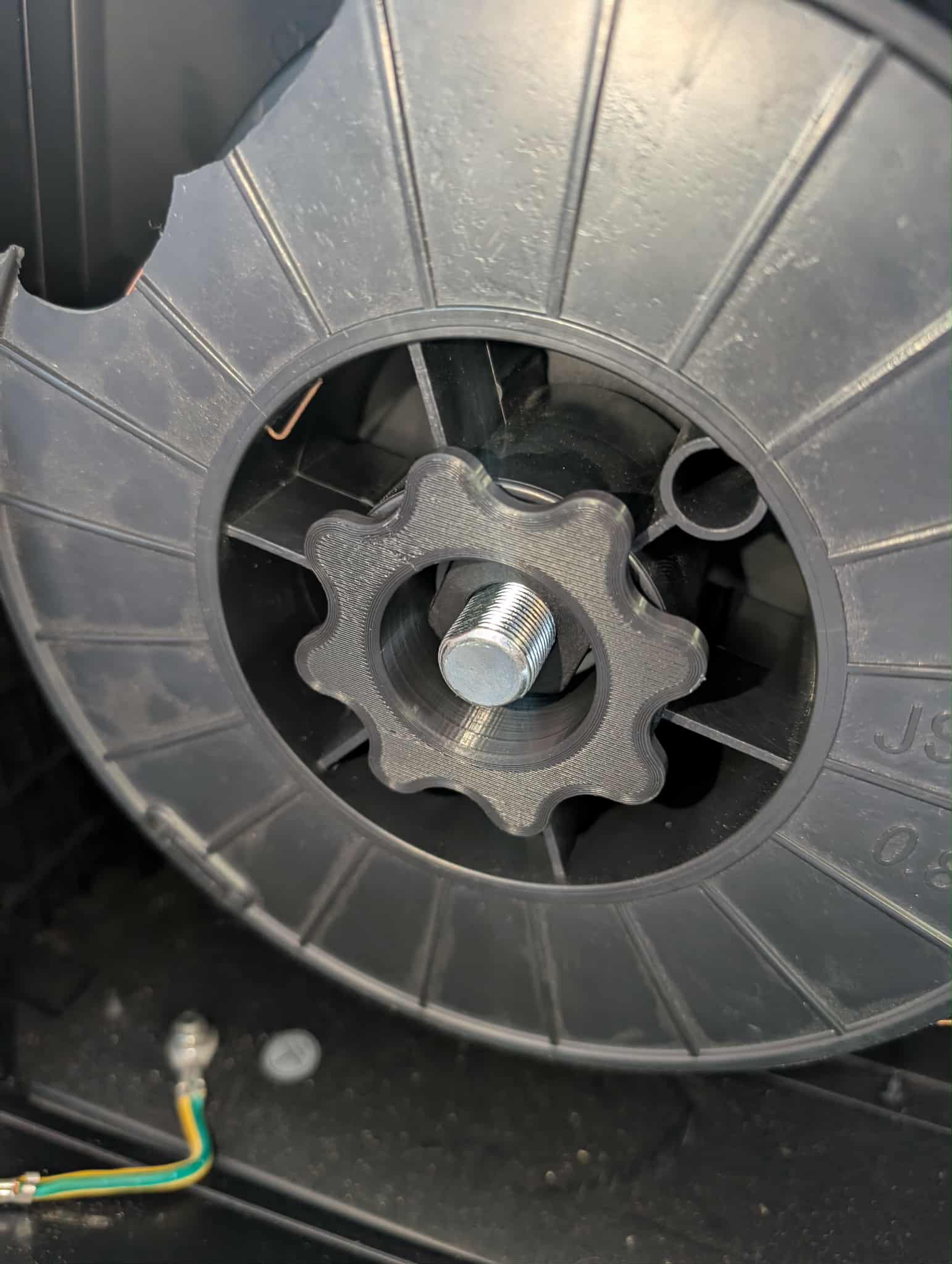 Uni Mig Welder Spool Retaining Piece