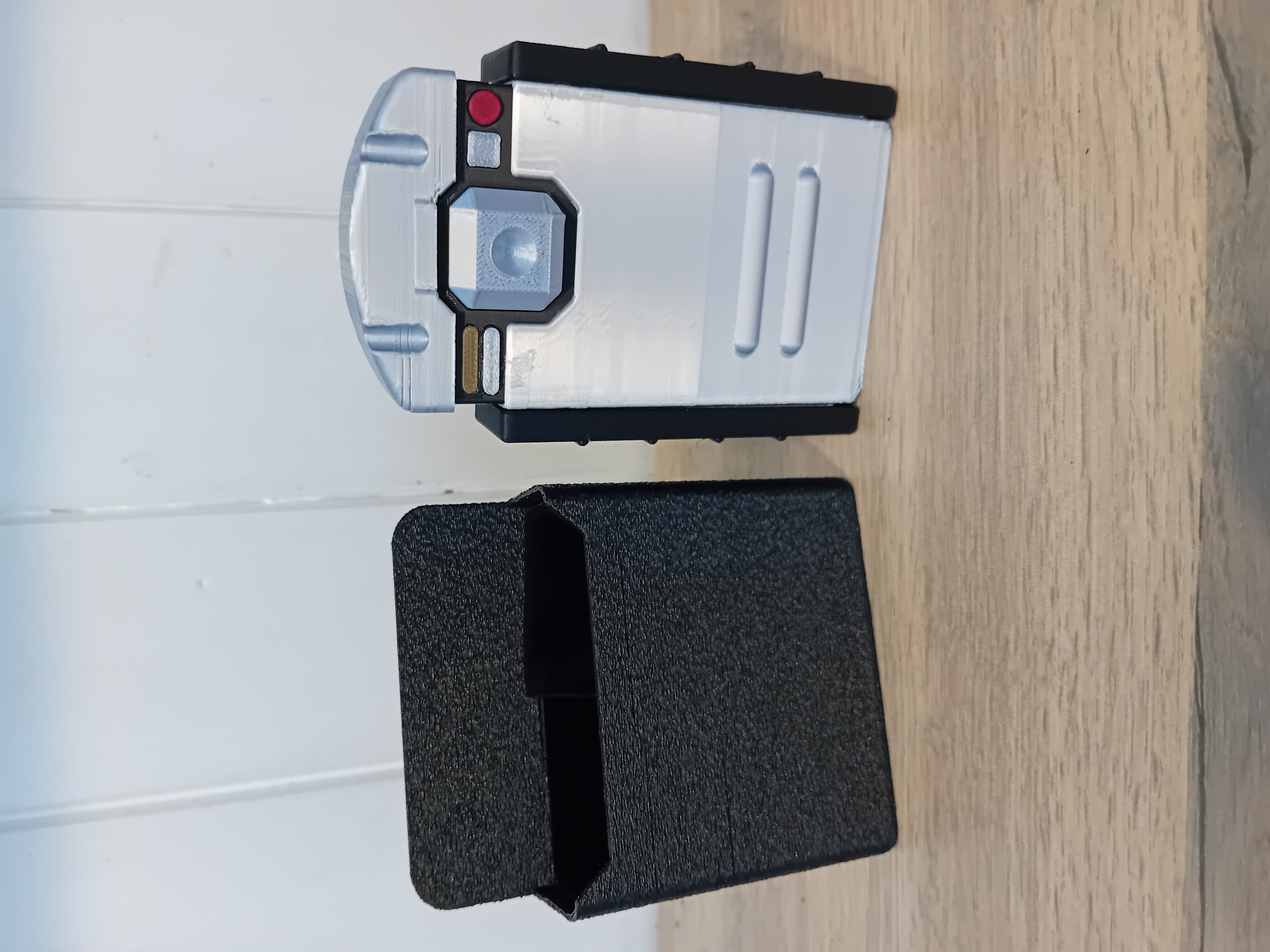 Pouch with clip