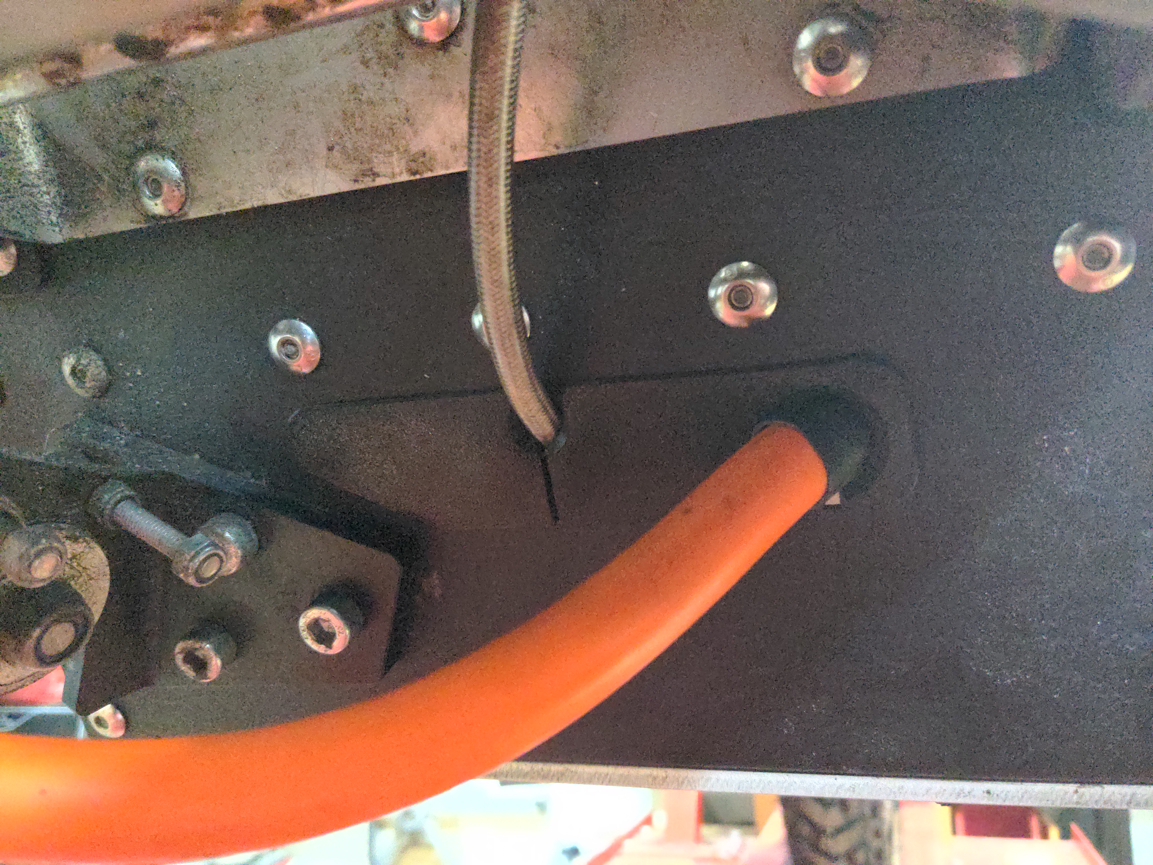BTM Wildfire brakeline and motorcable grommet