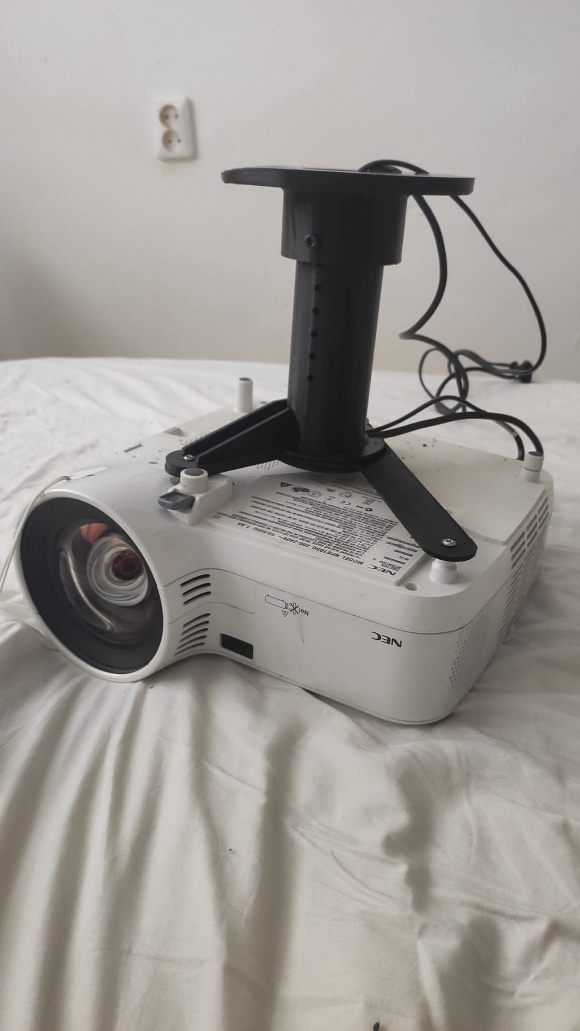Ceiling Mounting Bracket for NEC NP610S Projector