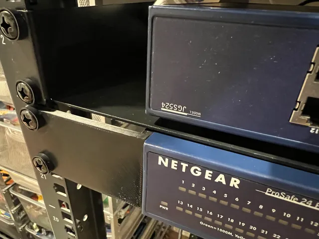 Rack Ear for Netgear Switch (current v1.1)