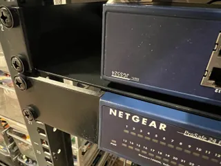 Rack Ear for Netgear Switch (current v1.1)