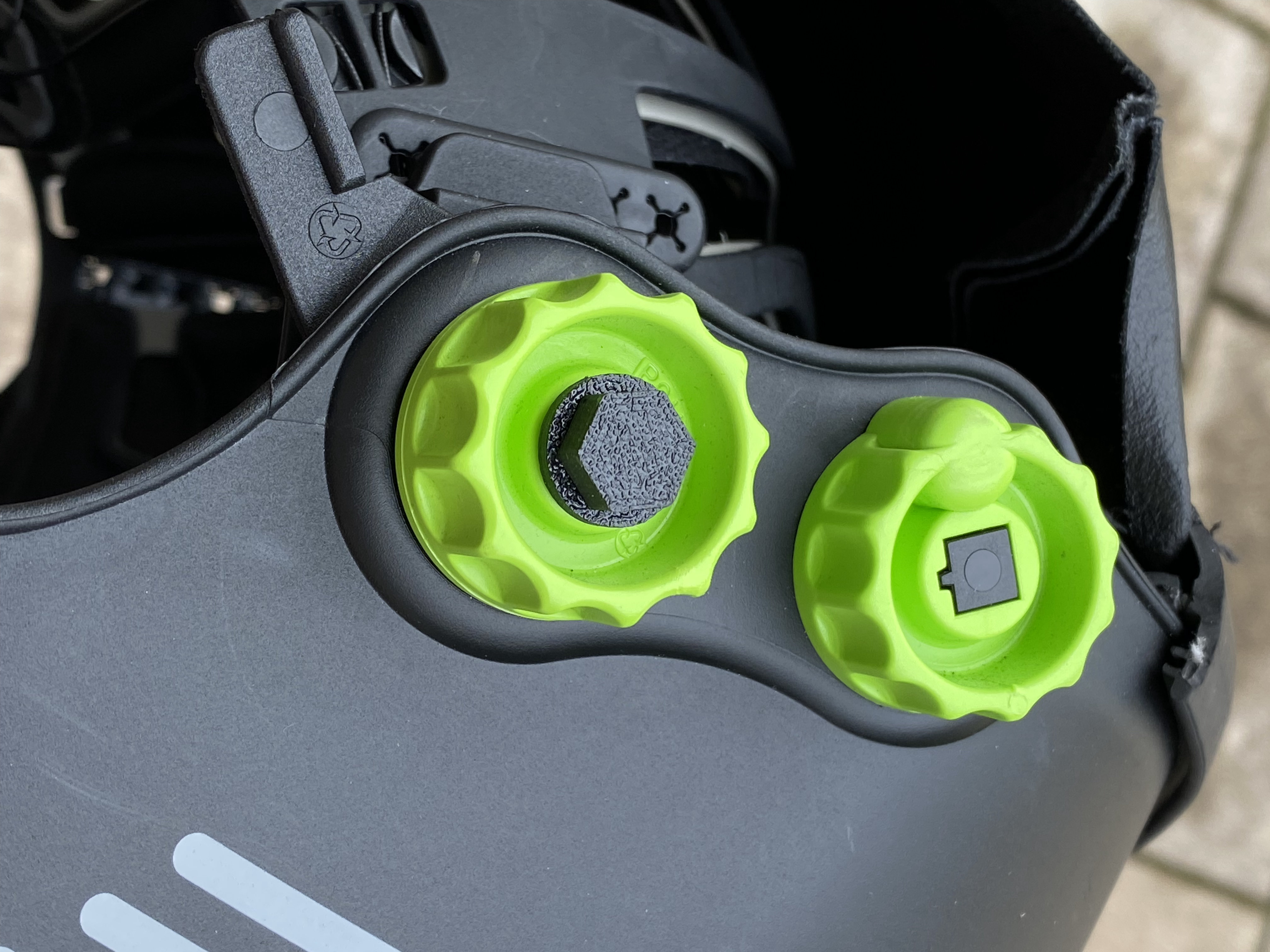 Splint Screw and Washer for Optrel Helmets