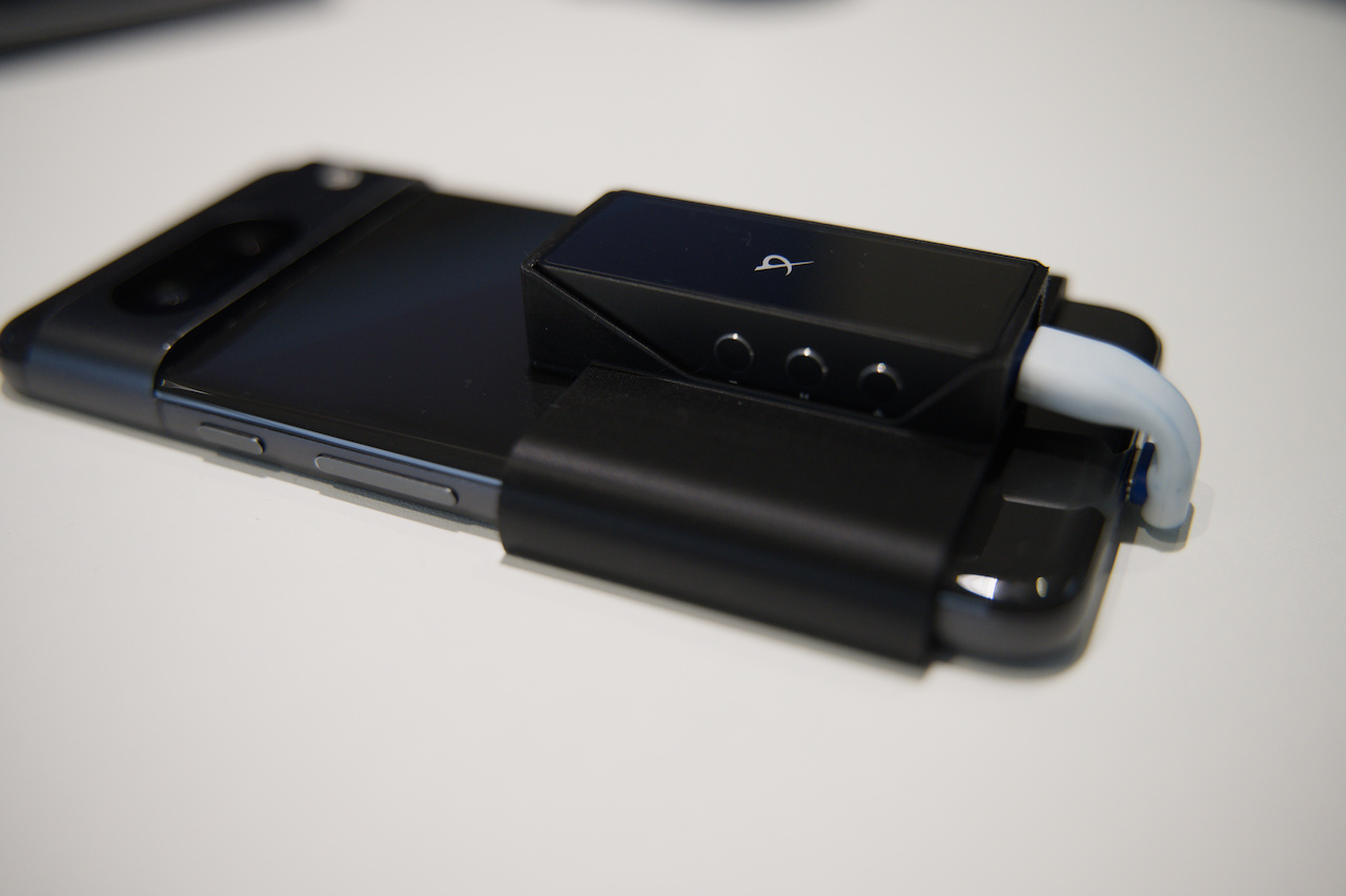 Pixel 8 - TRN Black Pearl DAC Case