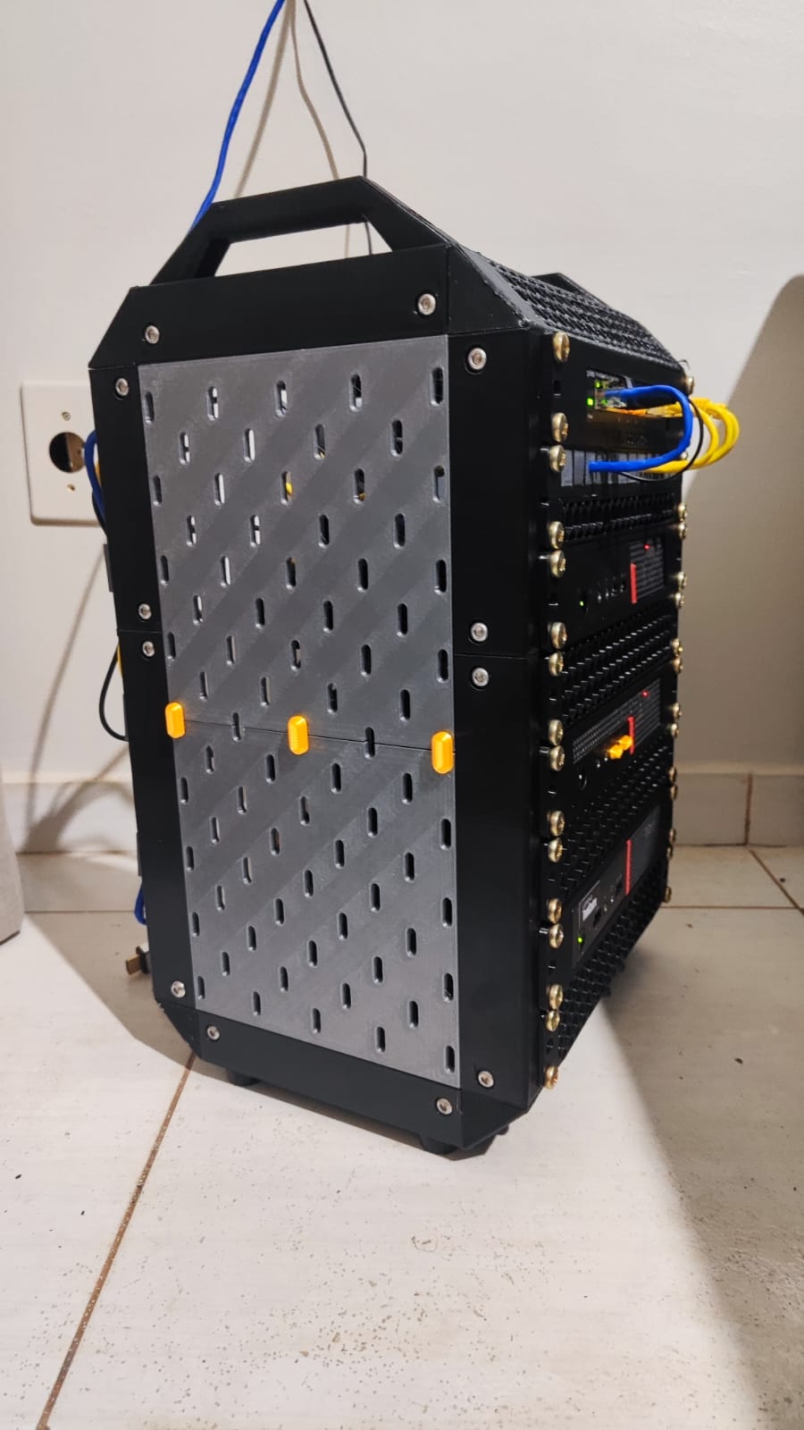 Lab Rax 8U Skadis Side Panels