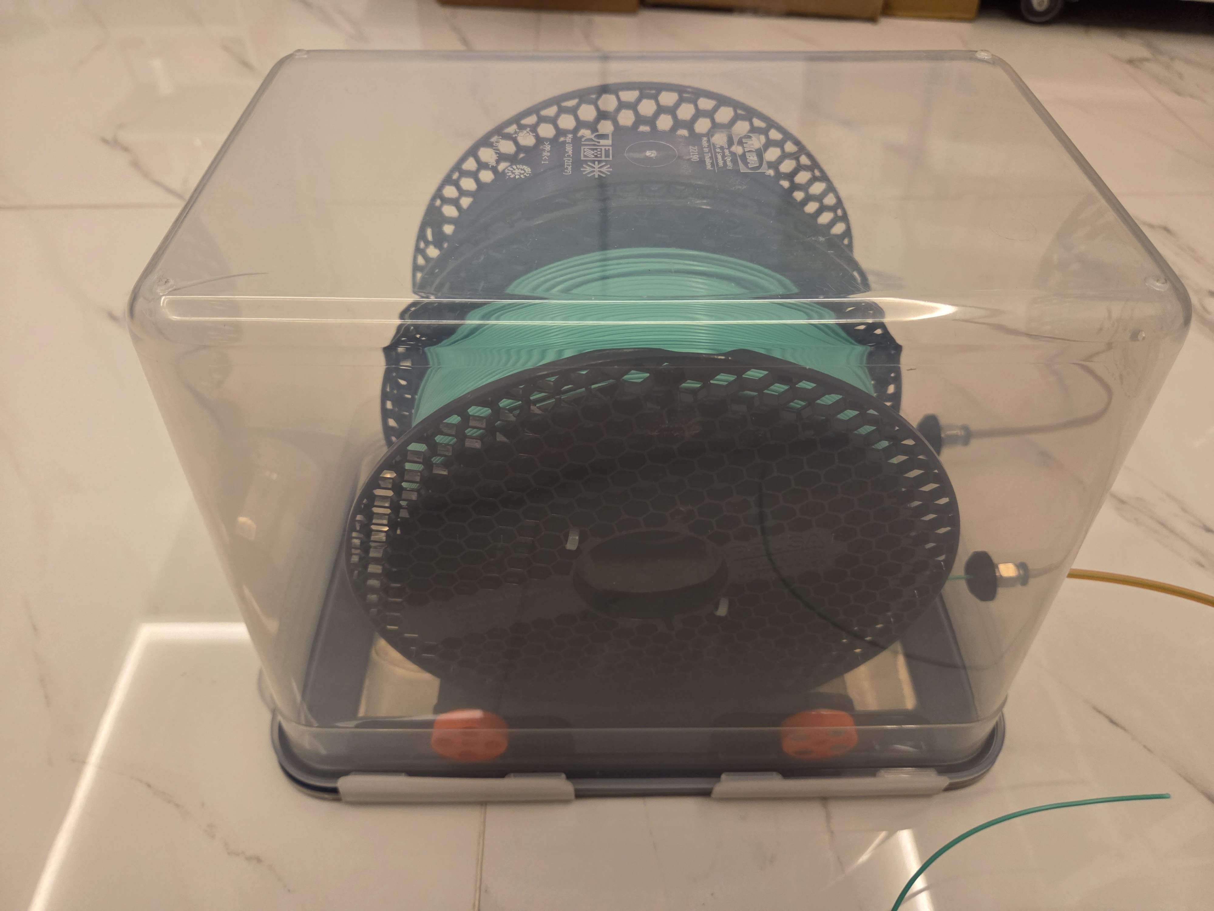 Ikea 365+ storage box with manual filament rewinder for 2 spools