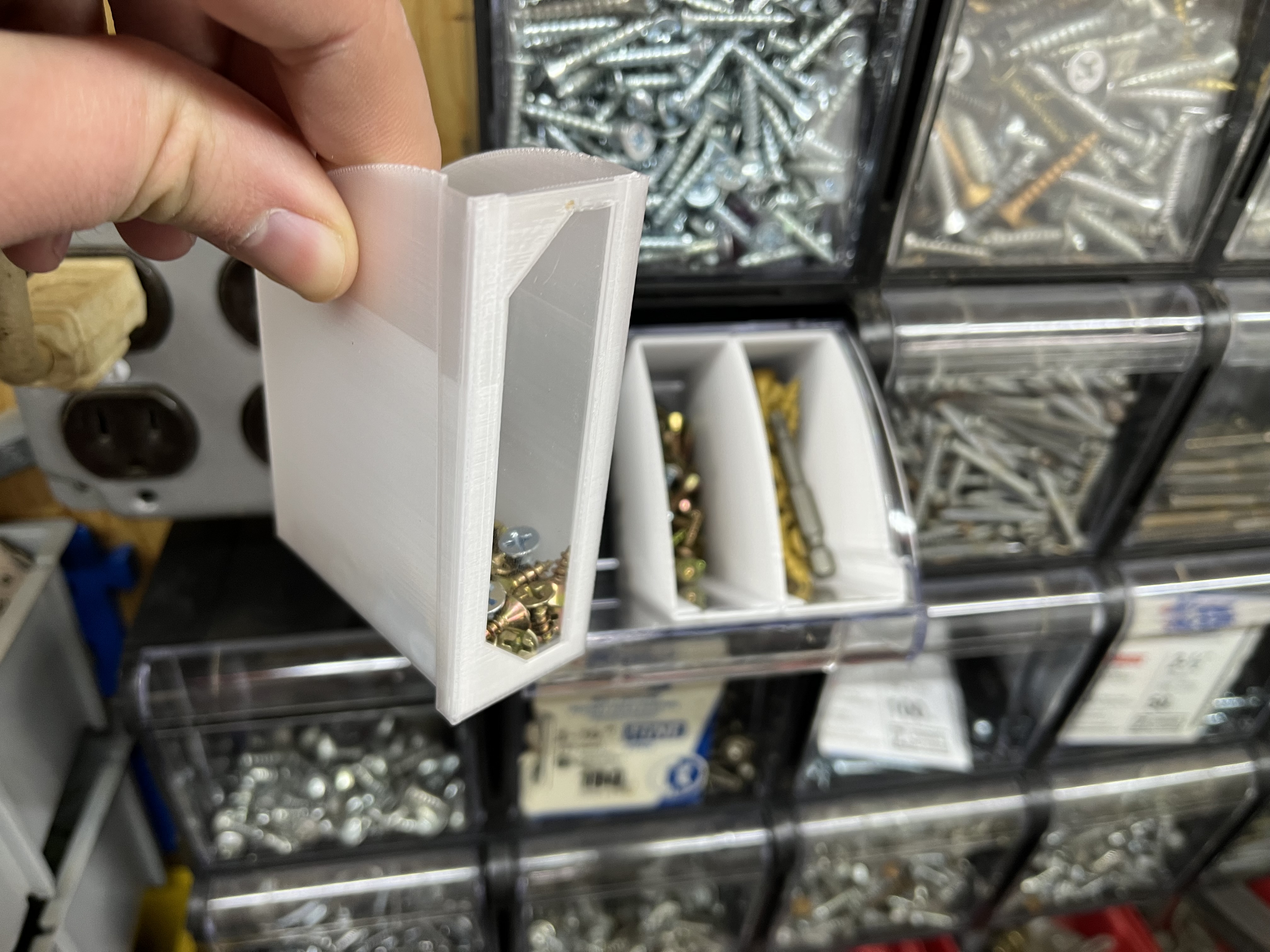 Harbor Freight Stackable Tilt Bin Bin Inserts - Windowed and Windowless — thumbnail 5