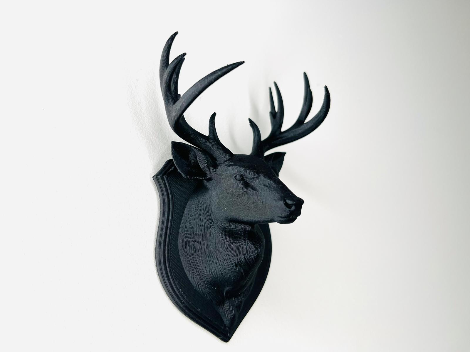 Deer wall display keychain holder