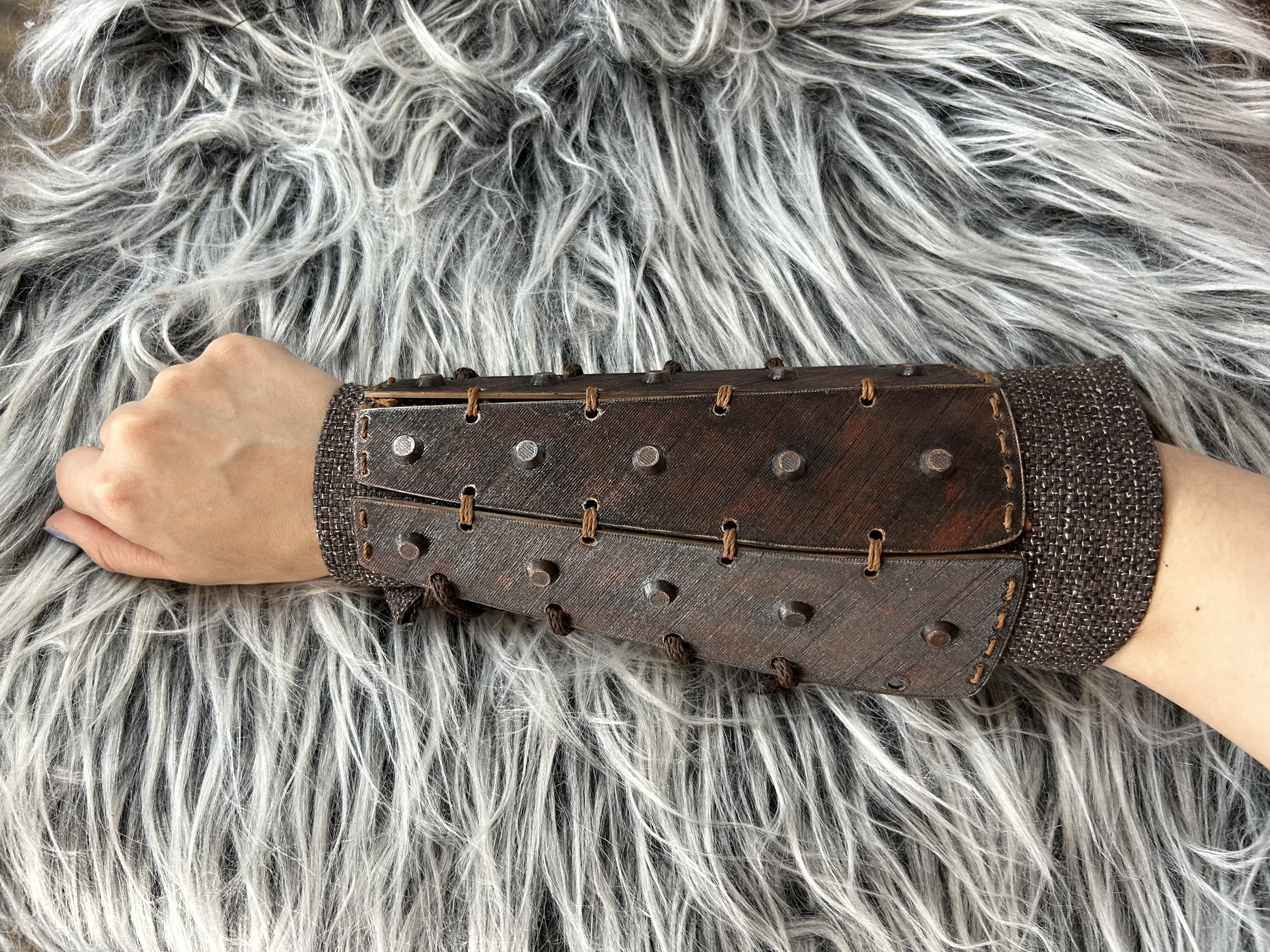 Innovative 3D-Printed Medieval Bracer Design