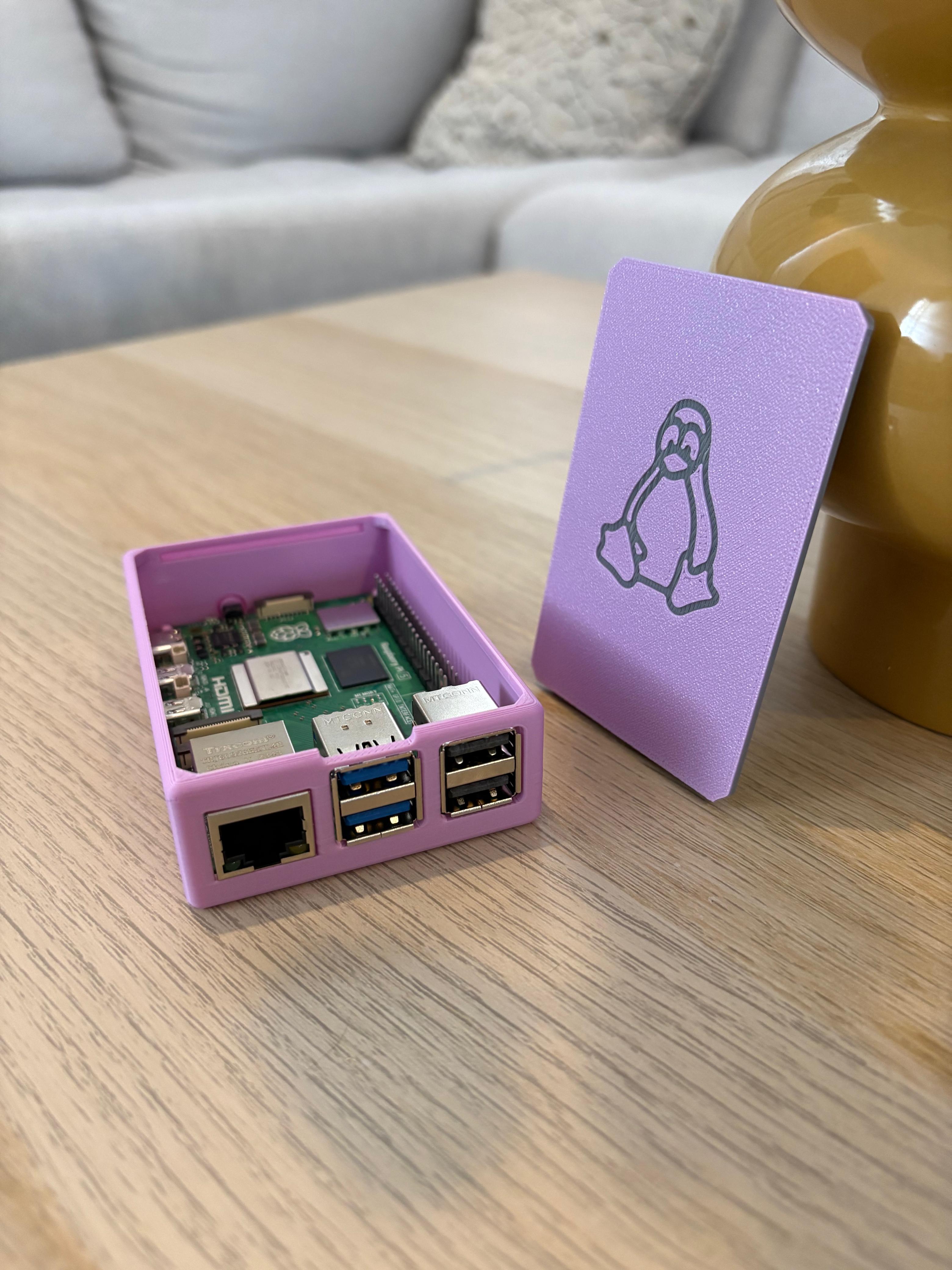Raspberry Pi 5 (rpi5) case w/magnetic lid