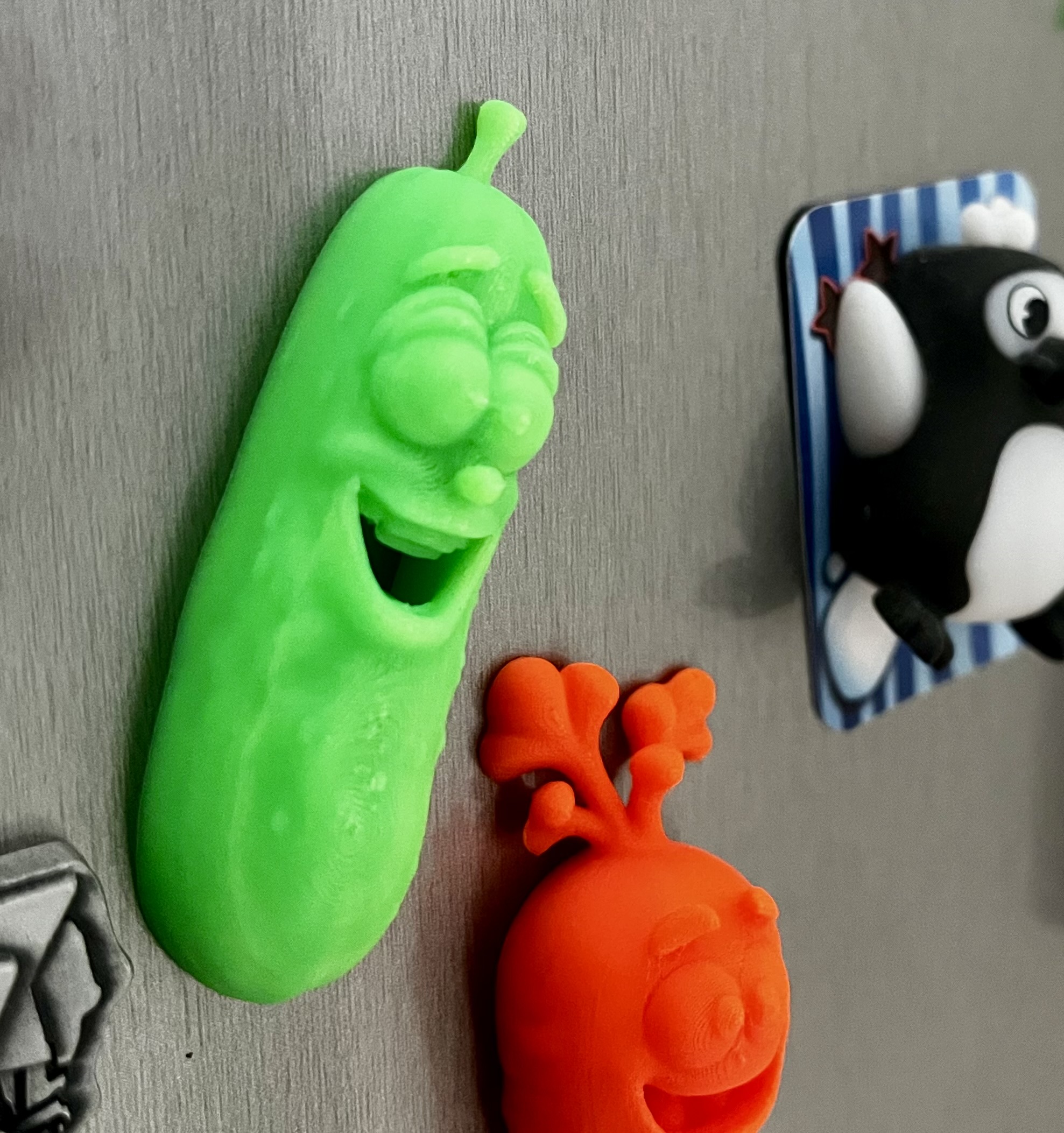 Crazy Cucumber – Fridge Magnet