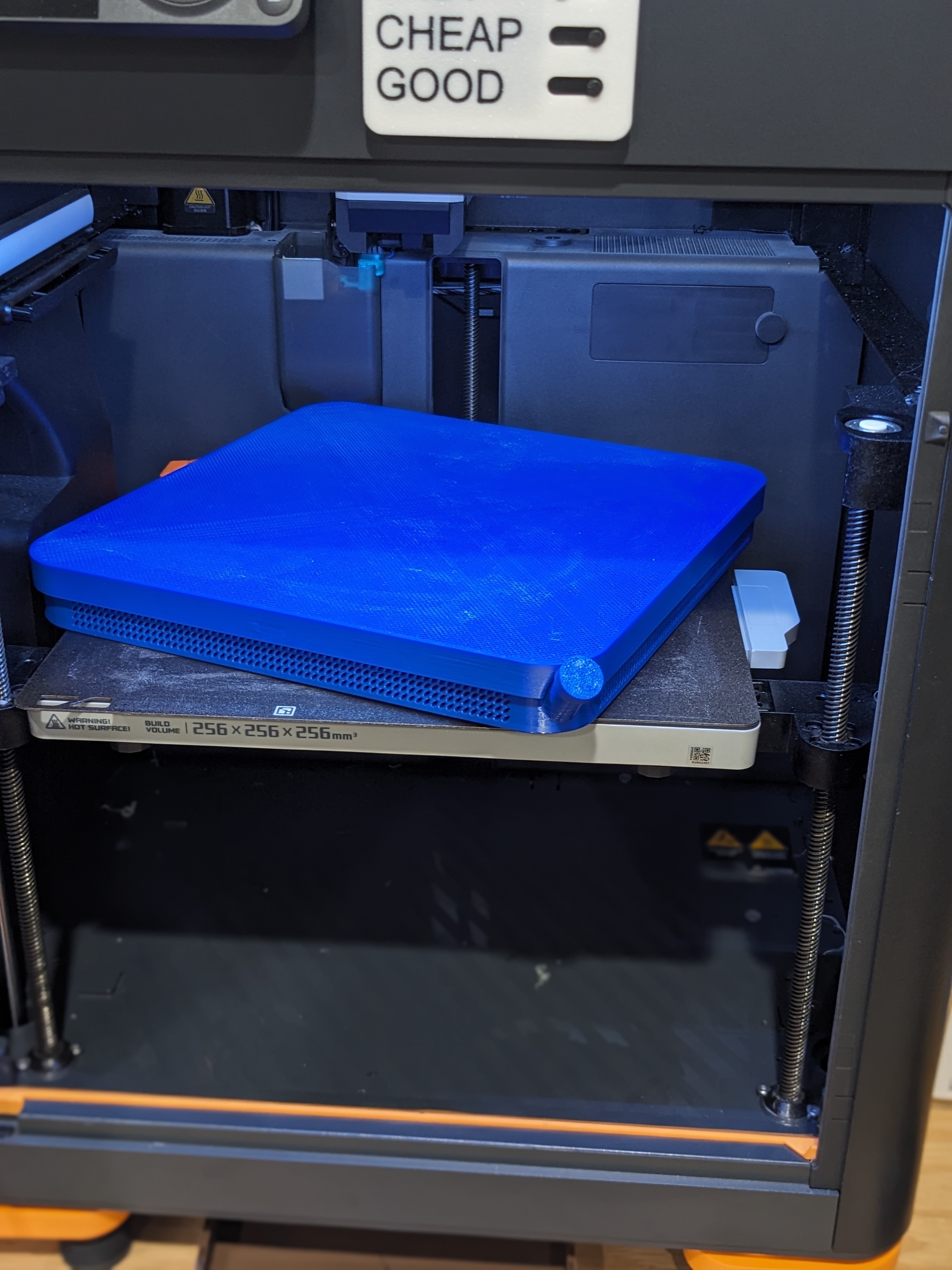 Large Dessicant Drying Tray with Spout and Lid