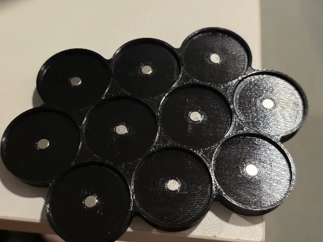32mm Group with Magnets