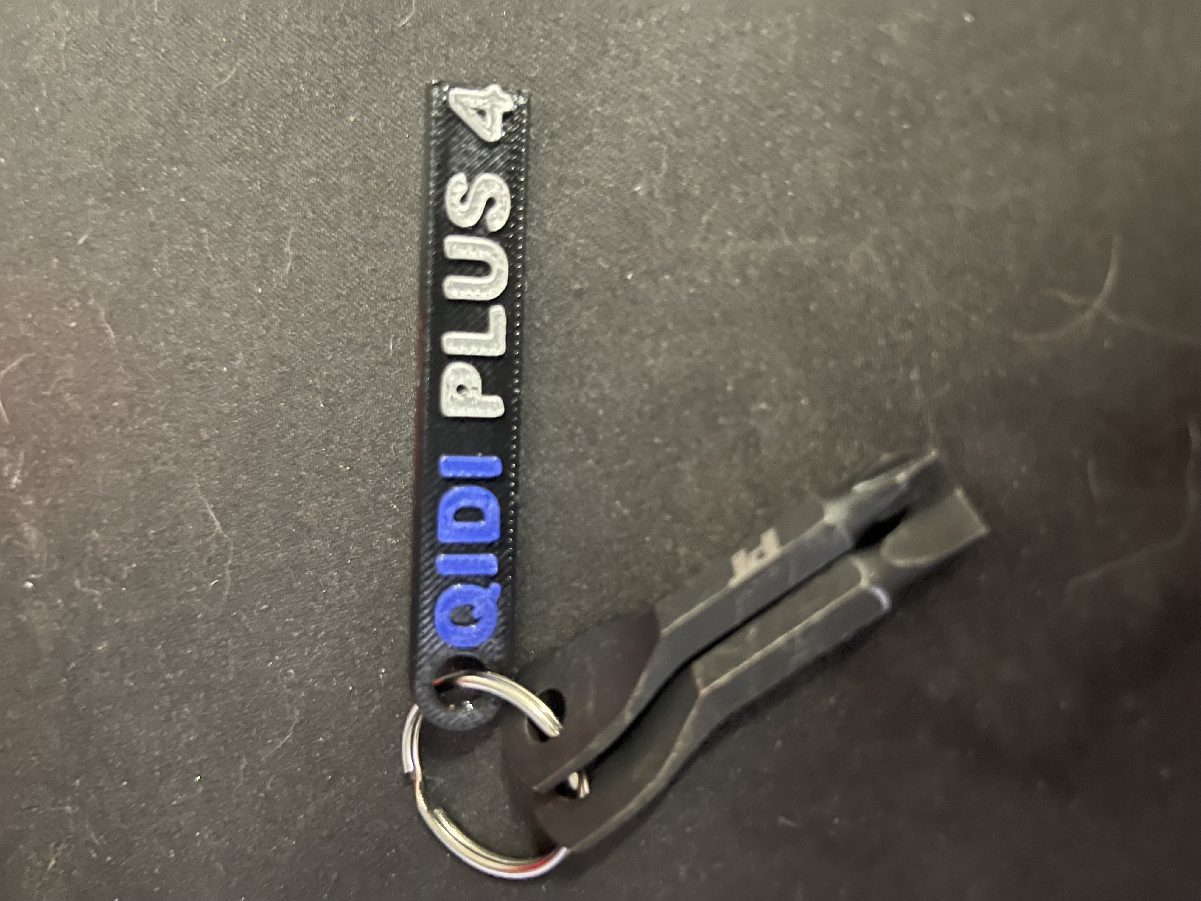 QIDI PLUS 4 KEYCHAIN QUICK PRINT. NO SUPPORTS
