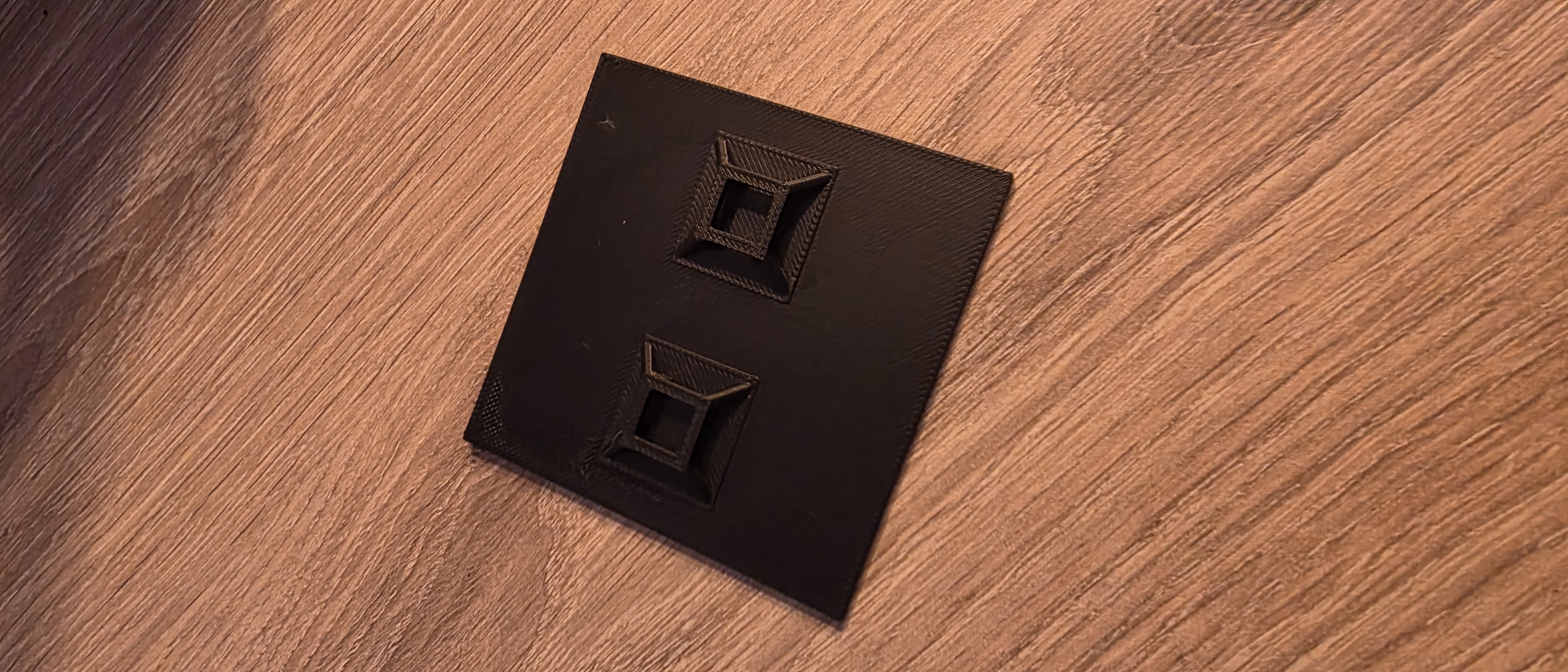 Klebepad für Kabelbinder 70x70mm