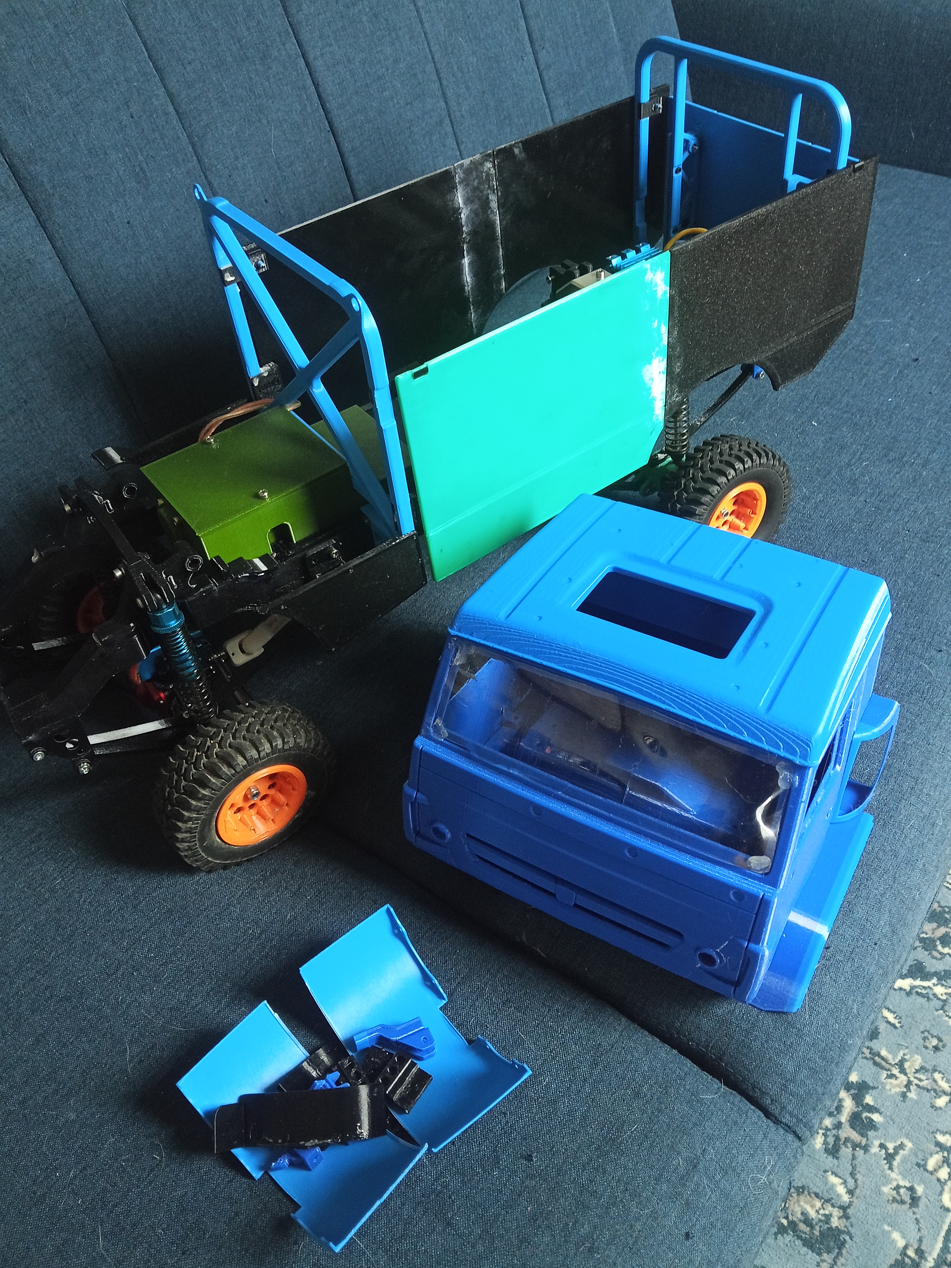 ELECTRONICS BOX RC TRUCK KAMAZ MASTER MK.2