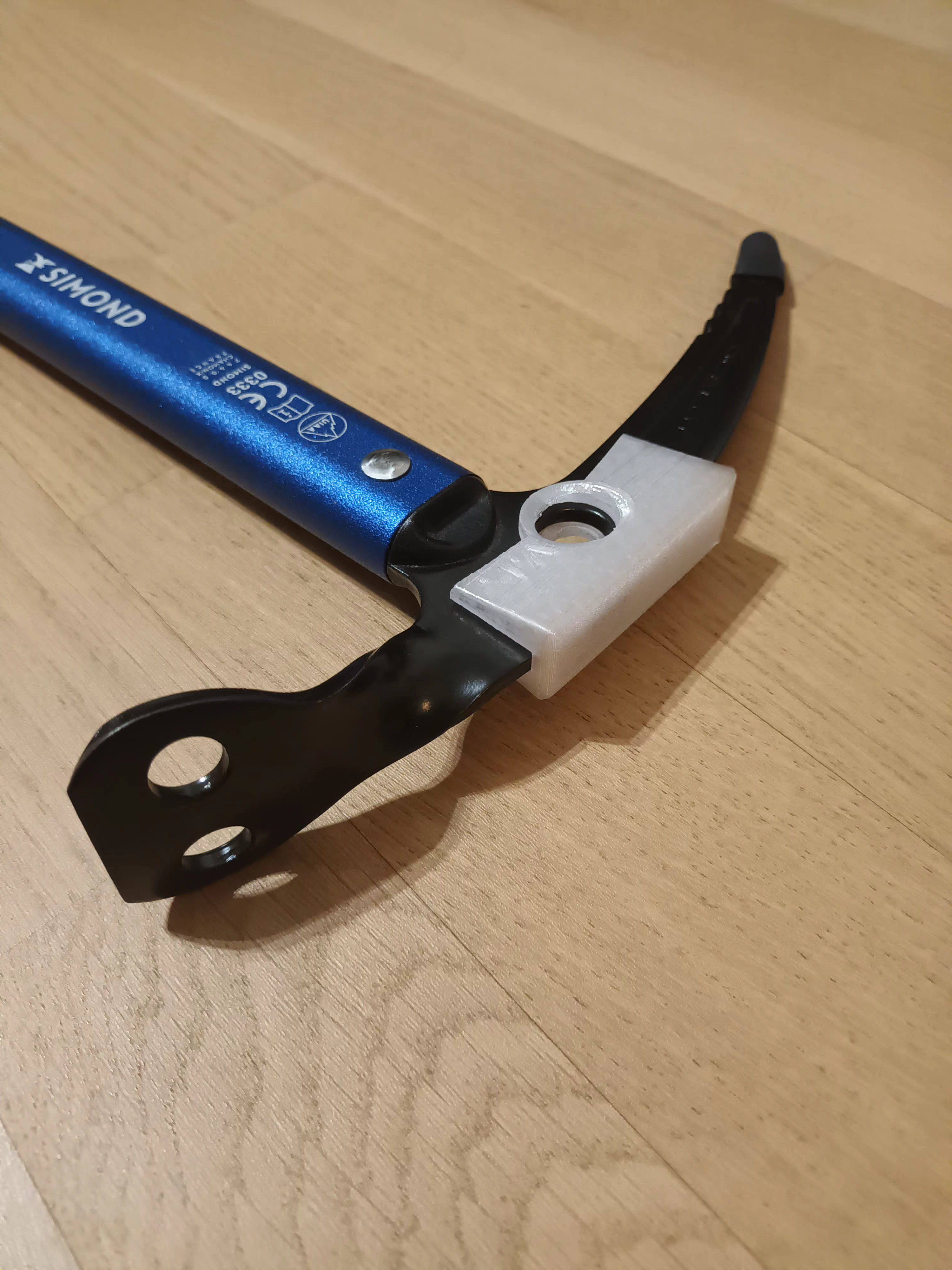 Handle for Simond Ocelot ice axe