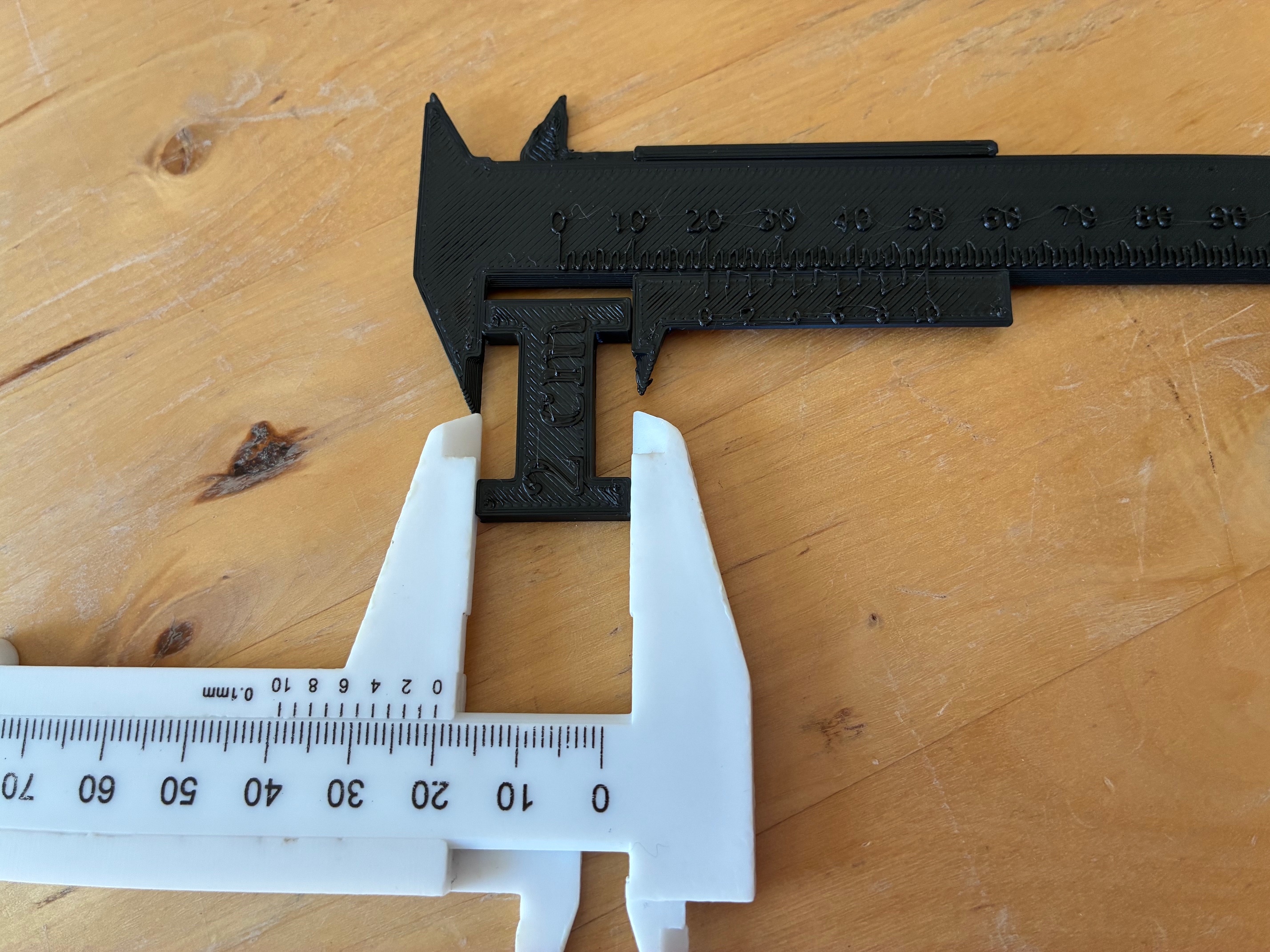 Caliper / Messschieber — miniatura 2