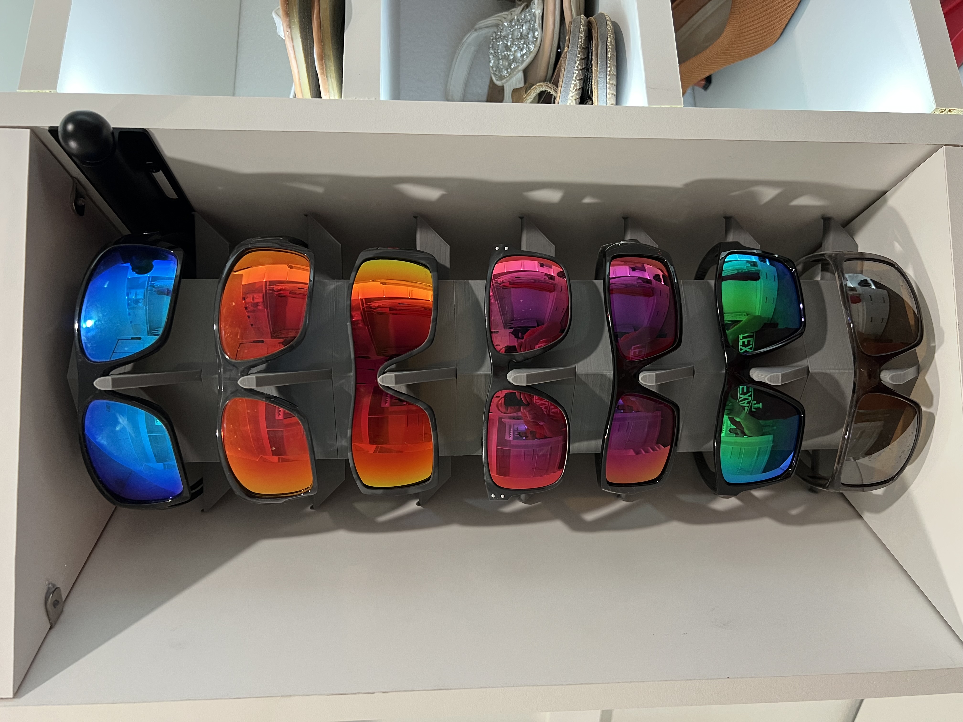 Modular Sunglass stand