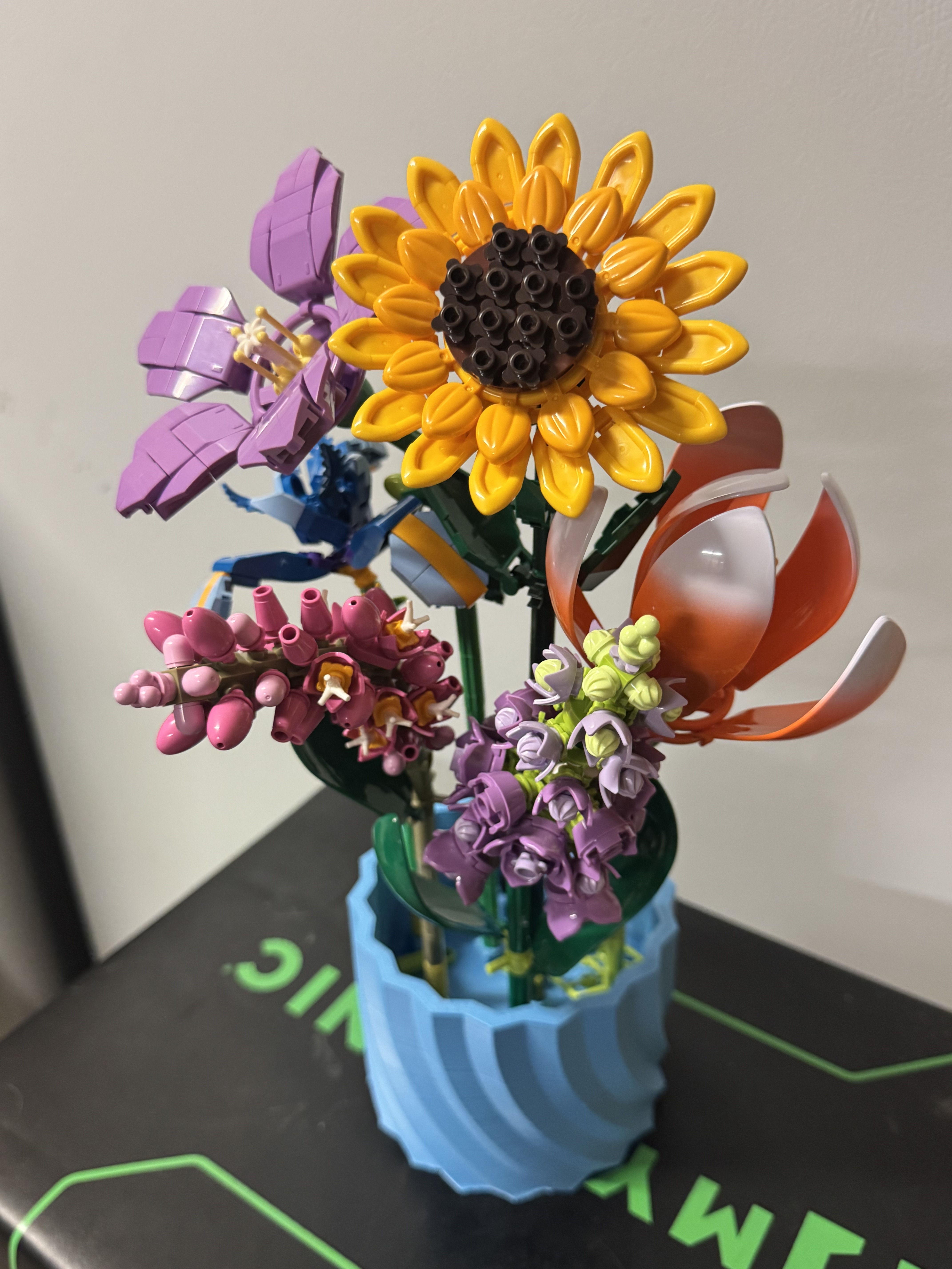 ZURU Max Building Flowers Vase