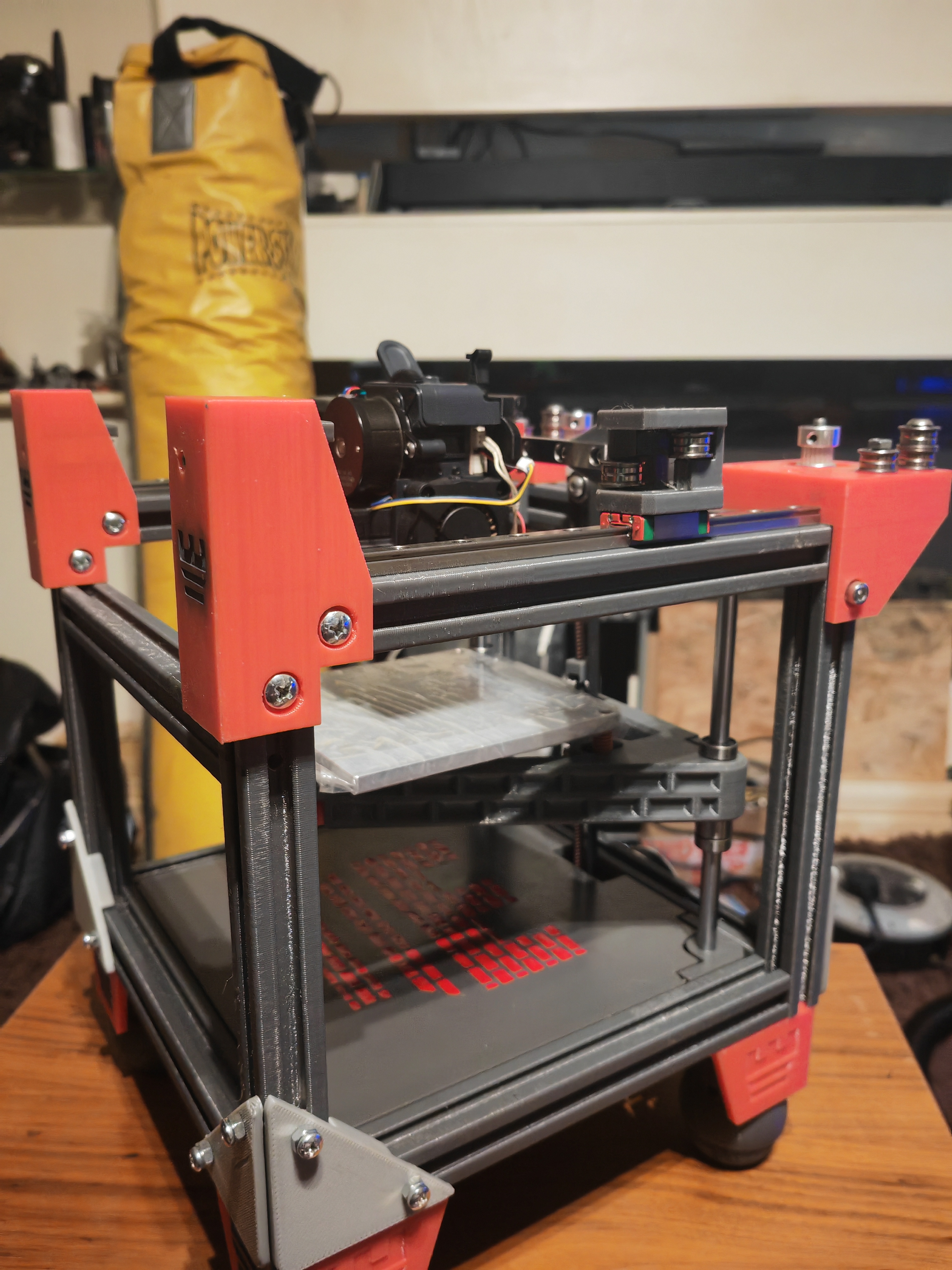 200mm 2020 Extrusion, modified for strength. Used in a DIY Rook 2020 MK2 Printer 3D model thumbnail