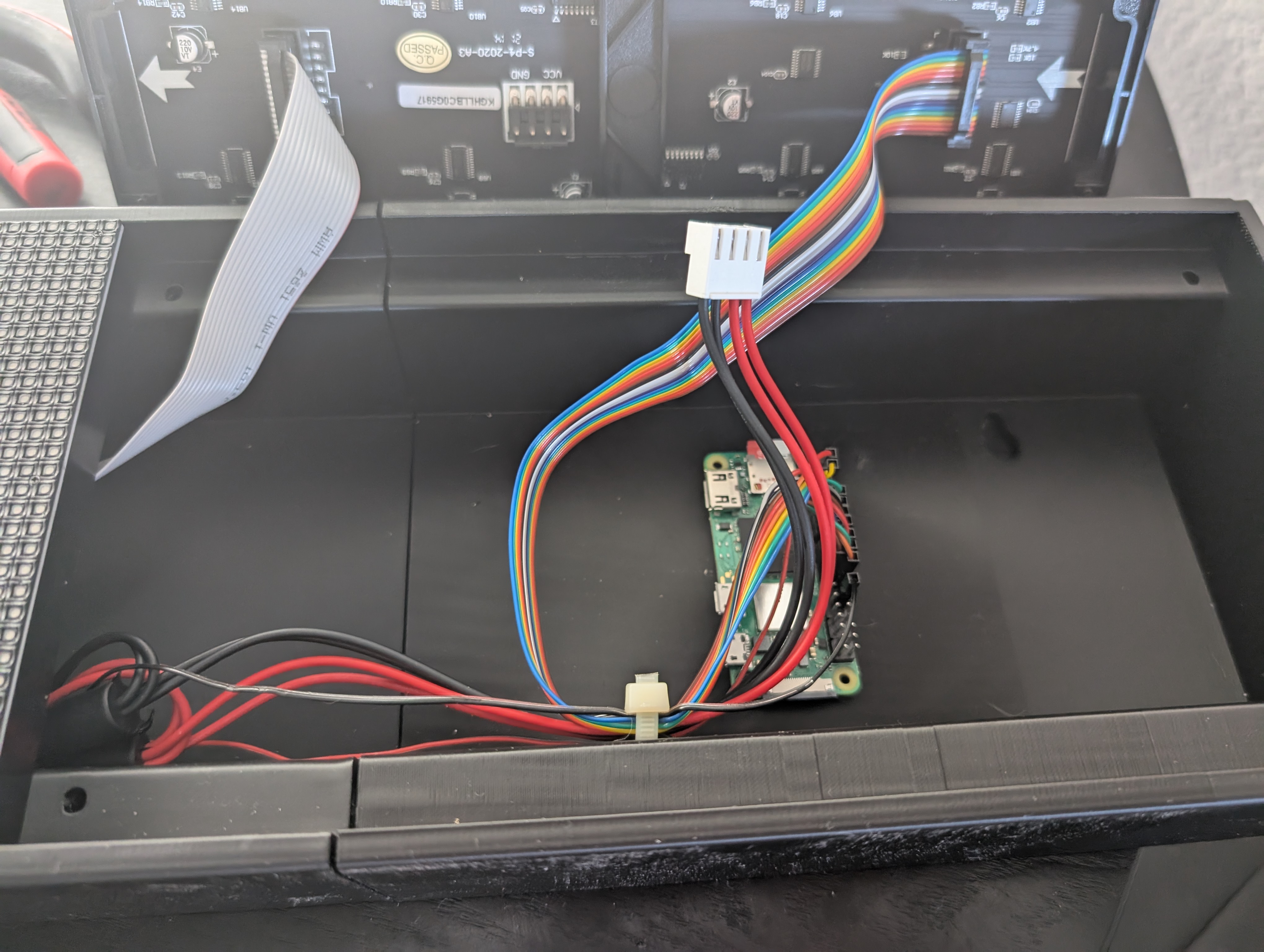 Wallmountable WaveShare P4 Matrix Case — miniatura 3