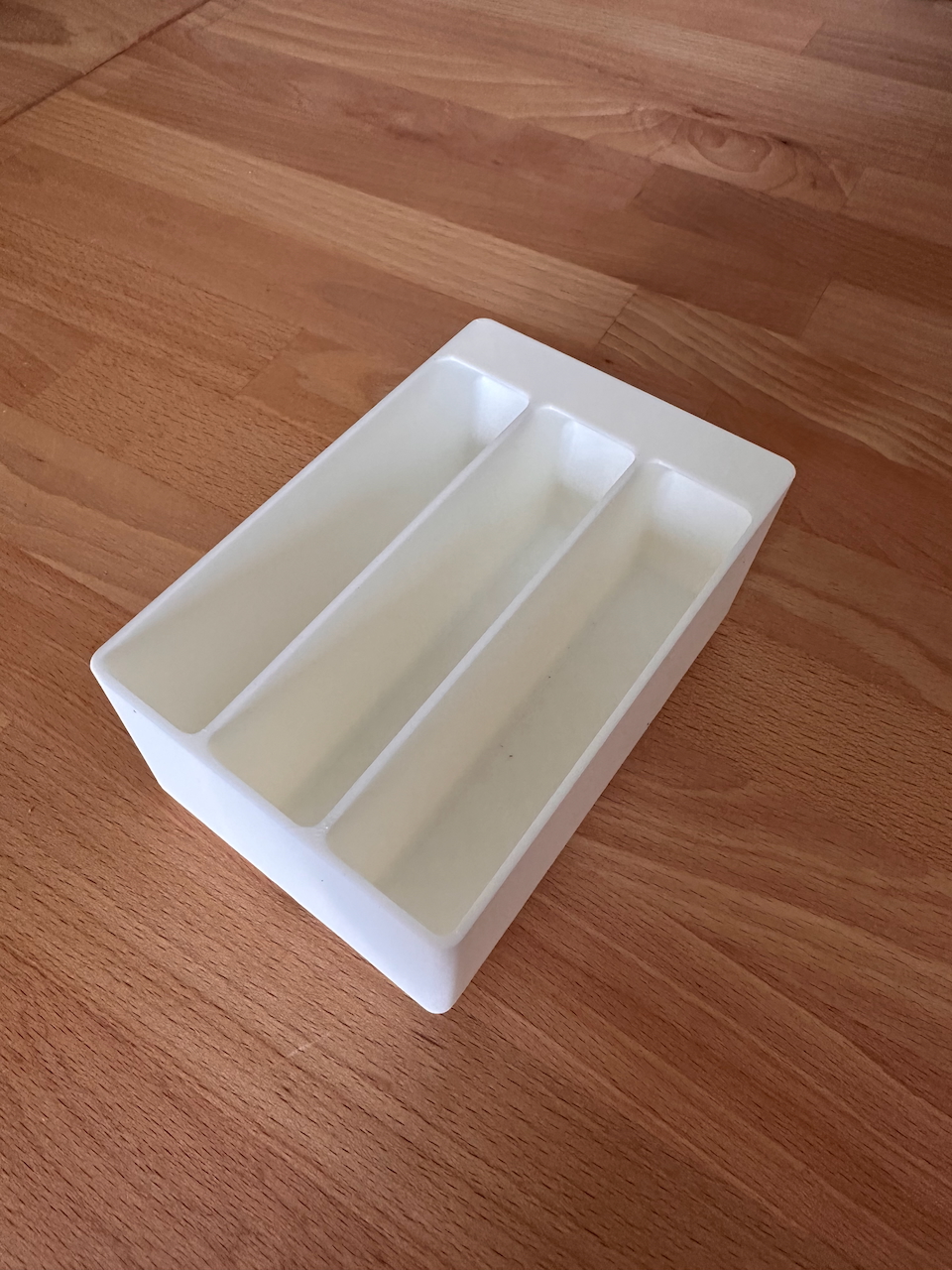 Gridfinity 3 slot cable bin (3x2) — thumbnail 3