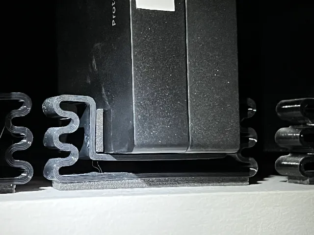 Anti-vibration feet for hard disk, aluminum profile, more (parametric)