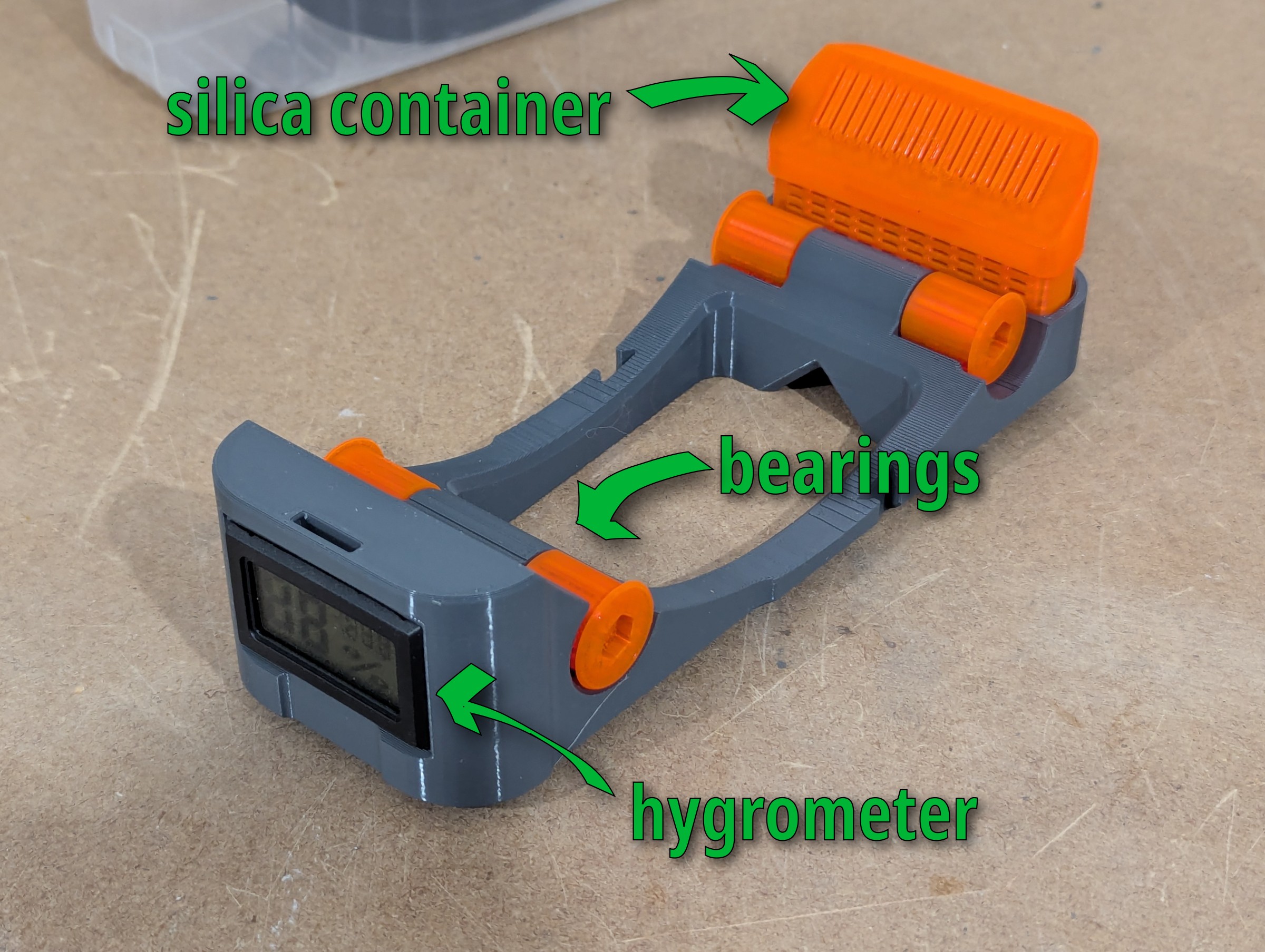 Filament drybox inlay