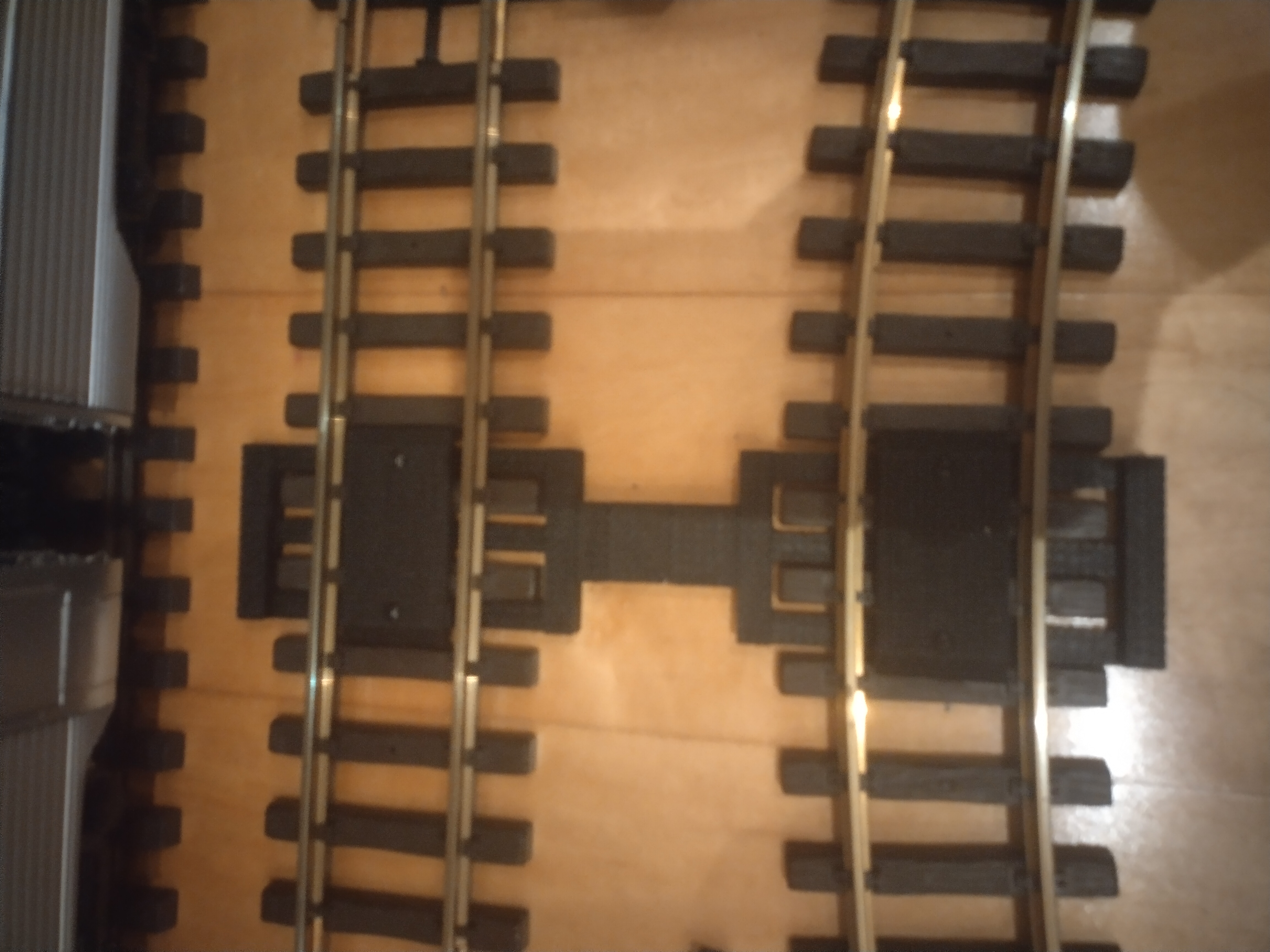 G-Scale track spacer