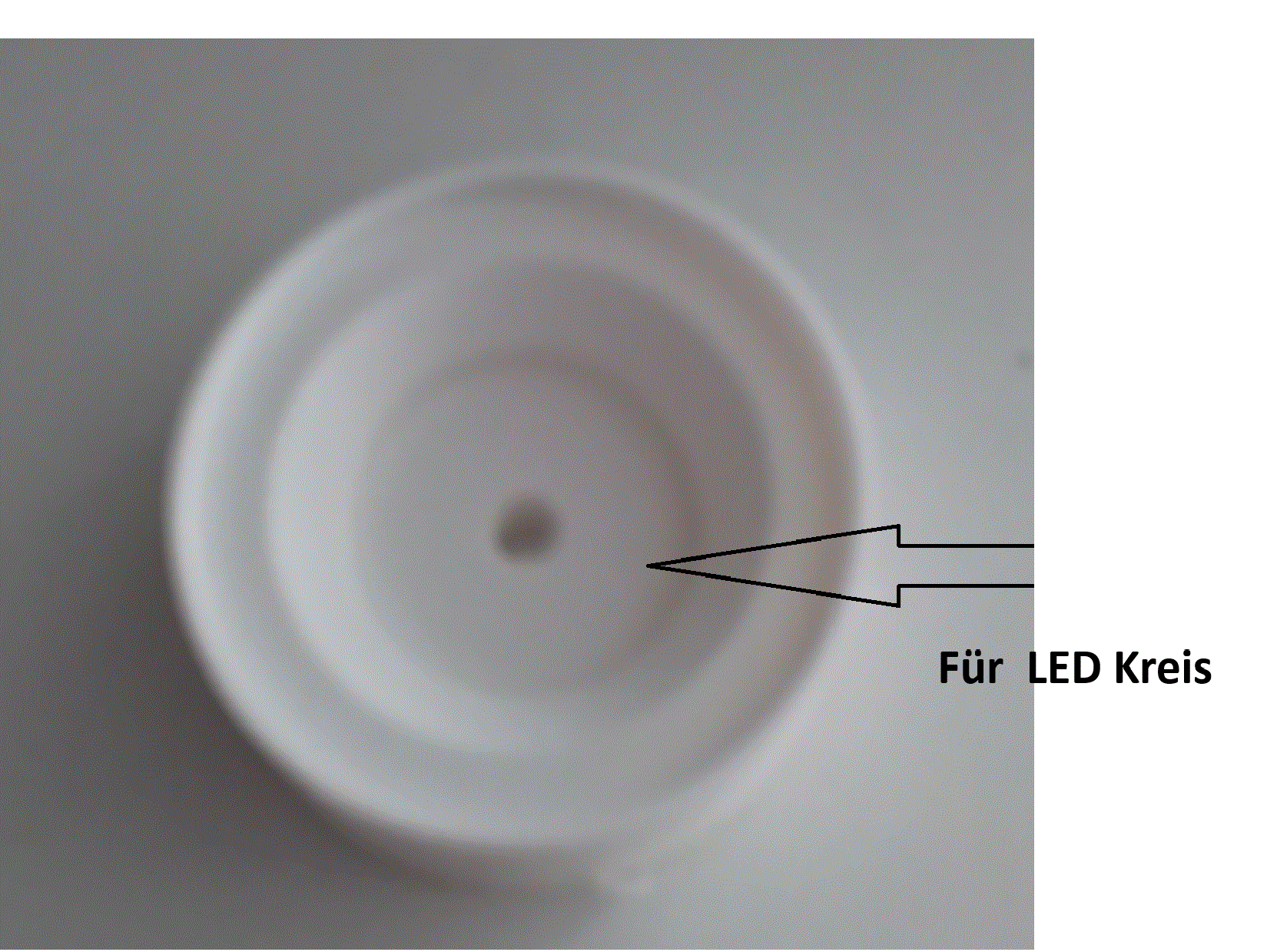 Glas Kugel Halter  mit LED Kreis